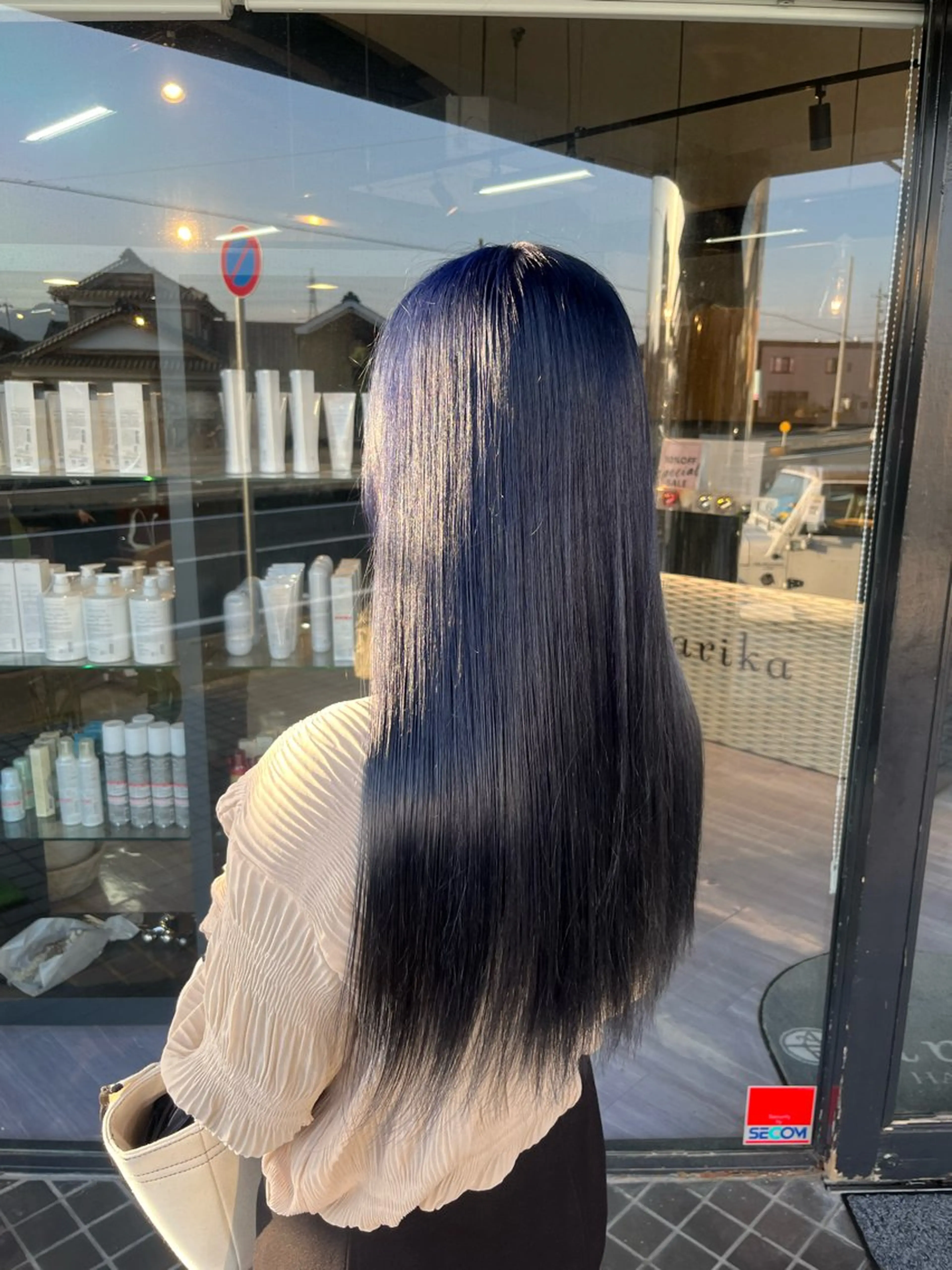 ロング alu所属・alu yuinaのヘアスタイル