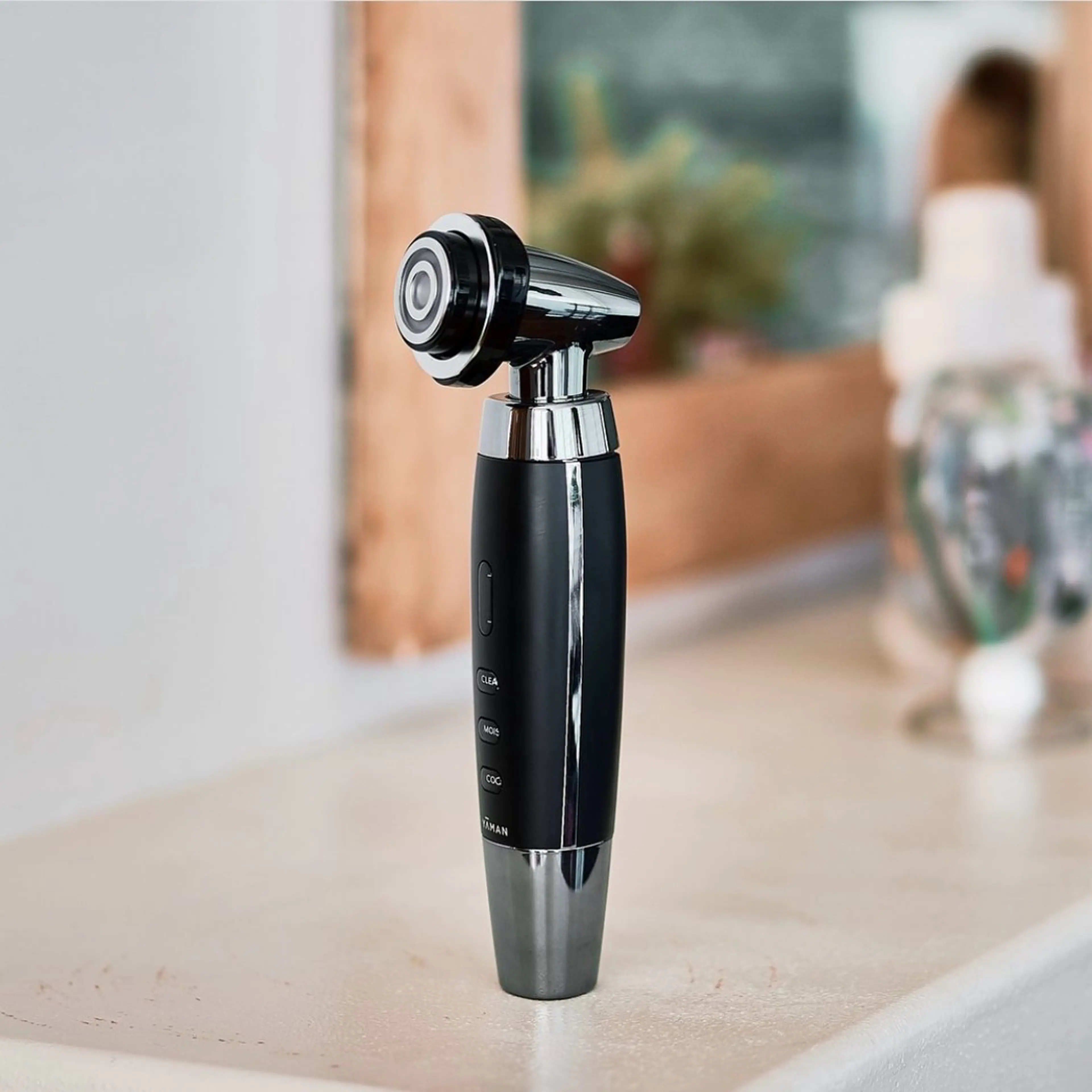 𝗻𝗲𝘄 !!  【3つのモードで集中ケア】ラジオ波で行うイオン導出＆導入🦋■クレンジング～美容液マスク・保湿付きの写真