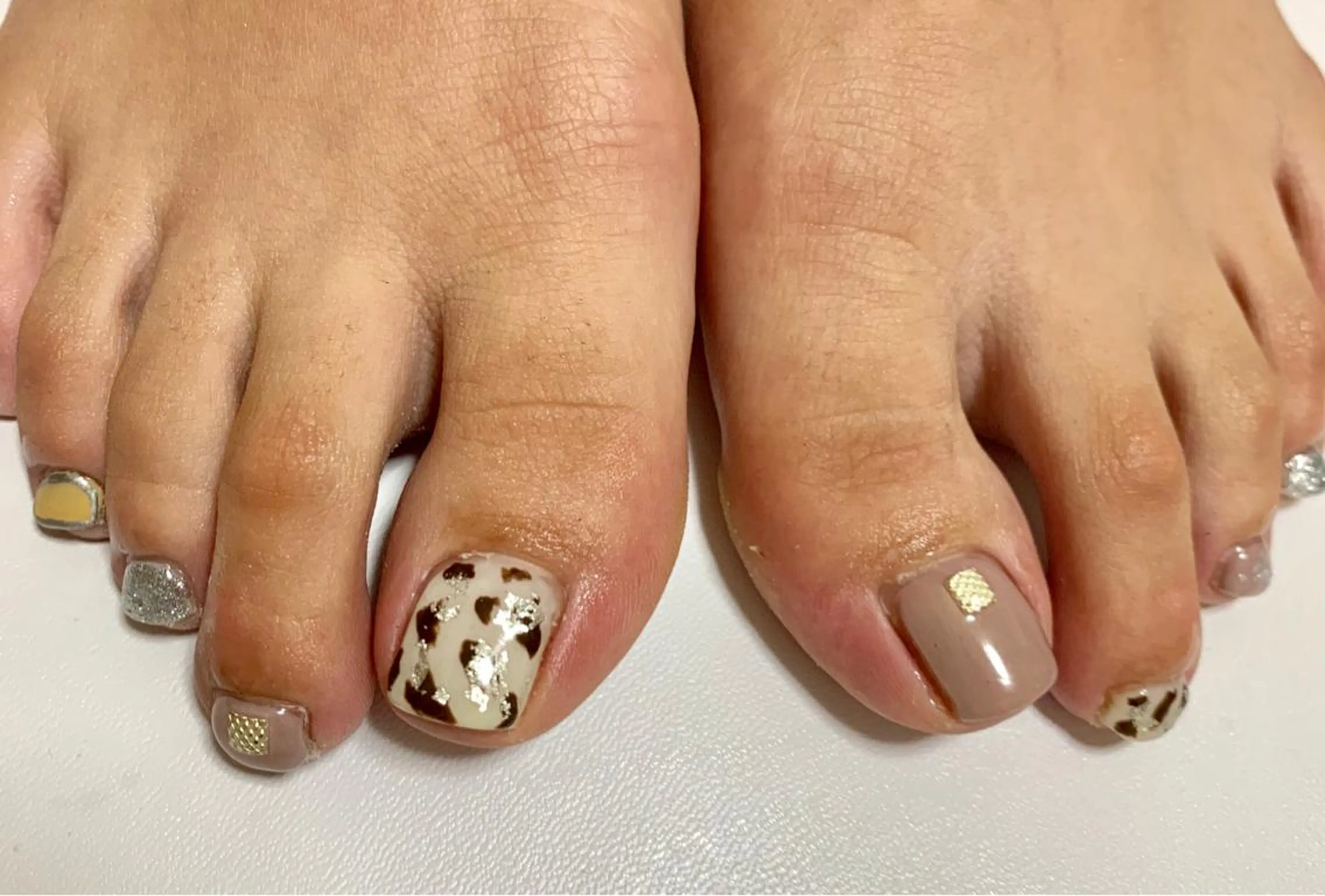 ネイル フットネイル フットネイル 🌙🫧CHARME (RUKA)🦋🫧のネイルデザイン