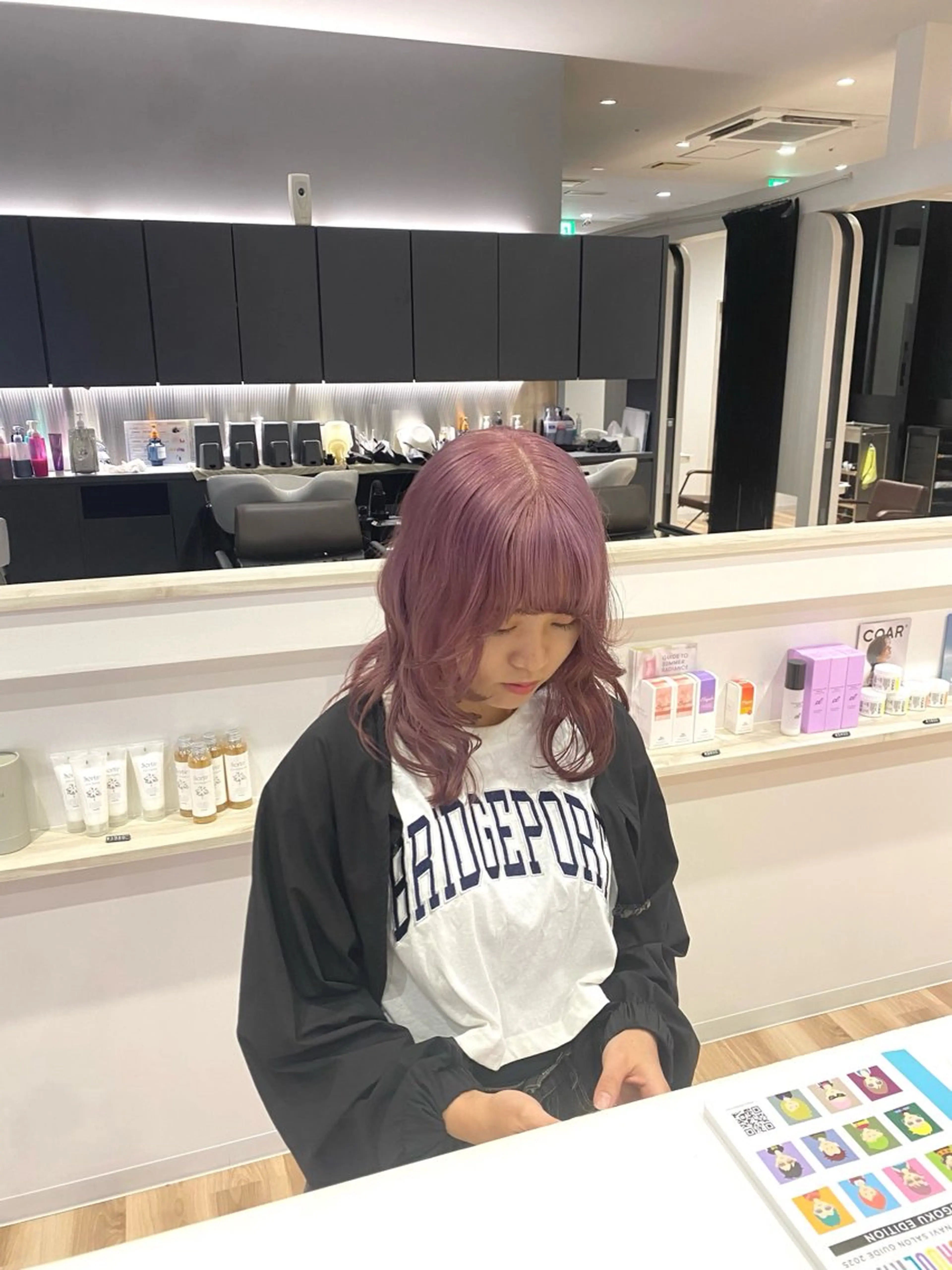 セミロング カラー ヘアカラー 韓国ヘア🇰🇷 藤江 広人のヘアスタイル