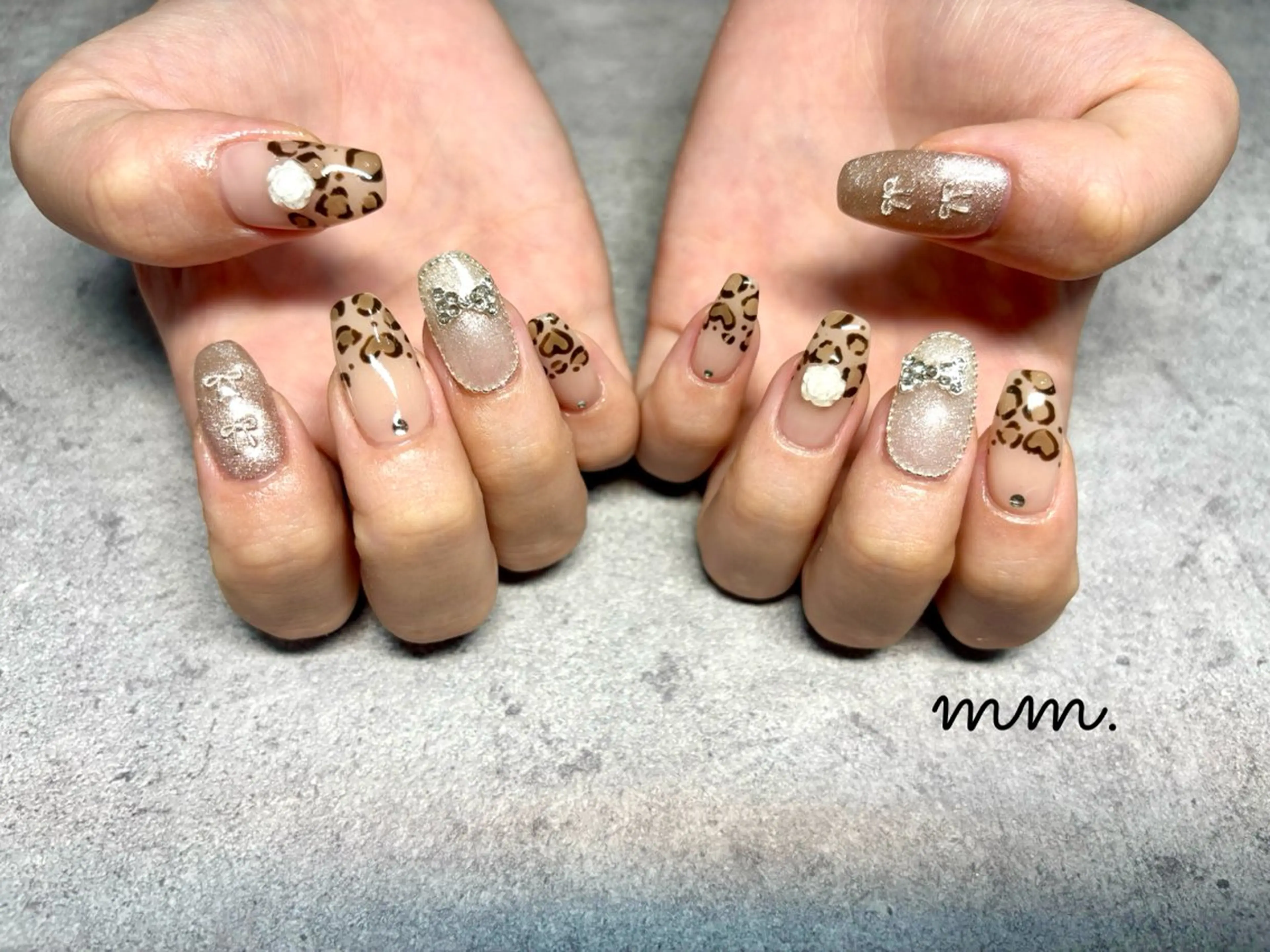 ネイル アニマル柄 ハンドネイル mm. ✨Ayuna✨のネイルデザイン