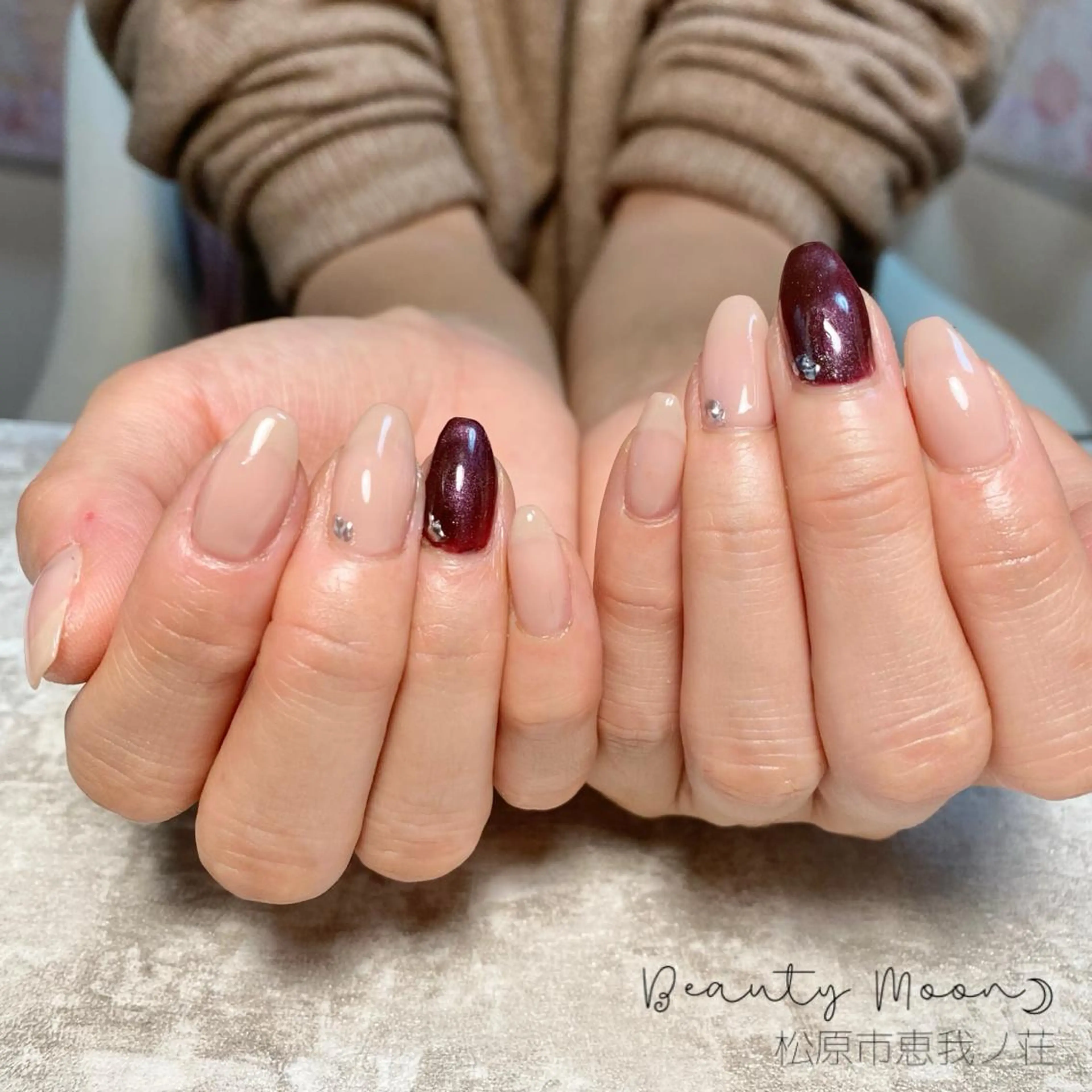 ネイル ジェルネイル ハート ミラーネイル ワンカラーネイル パラジェル beauty ☪︎moonのネイルデザイン