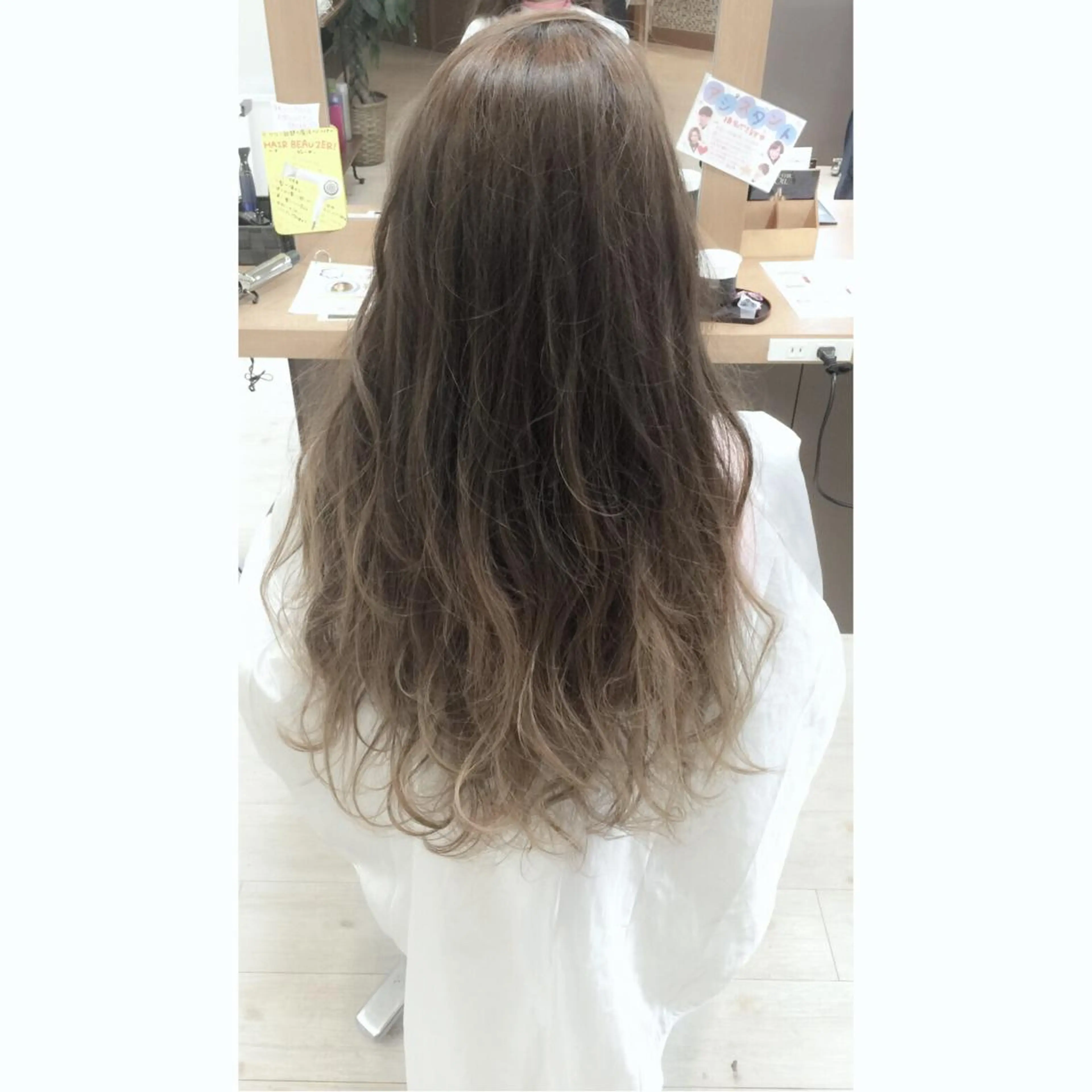 ロング カラー パーマ ヘアアレンジ メンズ キッズ ネイル マツエク・マツパ 子どものヘアアレンジ カット ヘアカラー トリートメント Lien 深井店のヘアスタイル