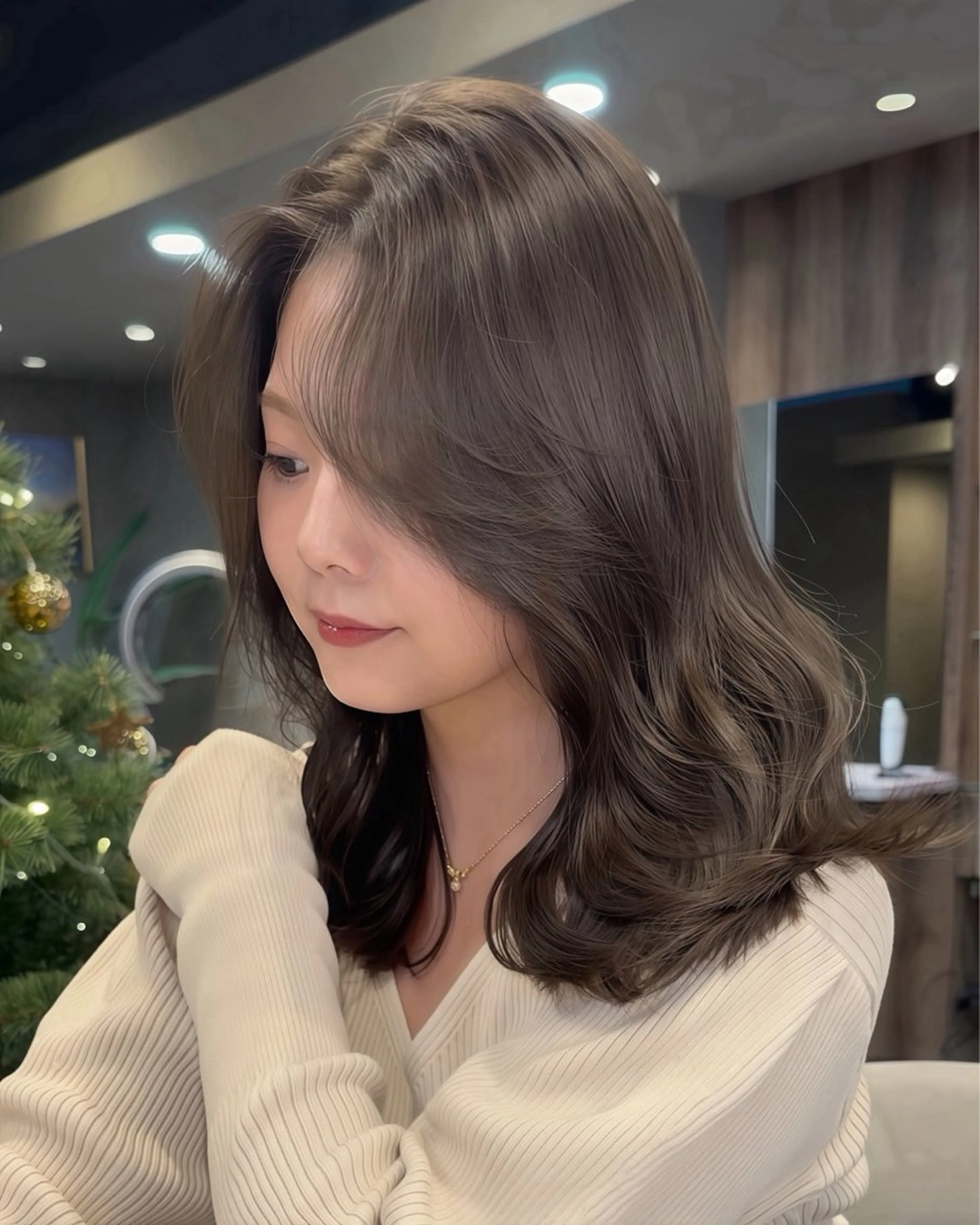 ミディアム カラー ヘアカラー 🇺🇸海外デザイン iCON TOKYOのヘアスタイル