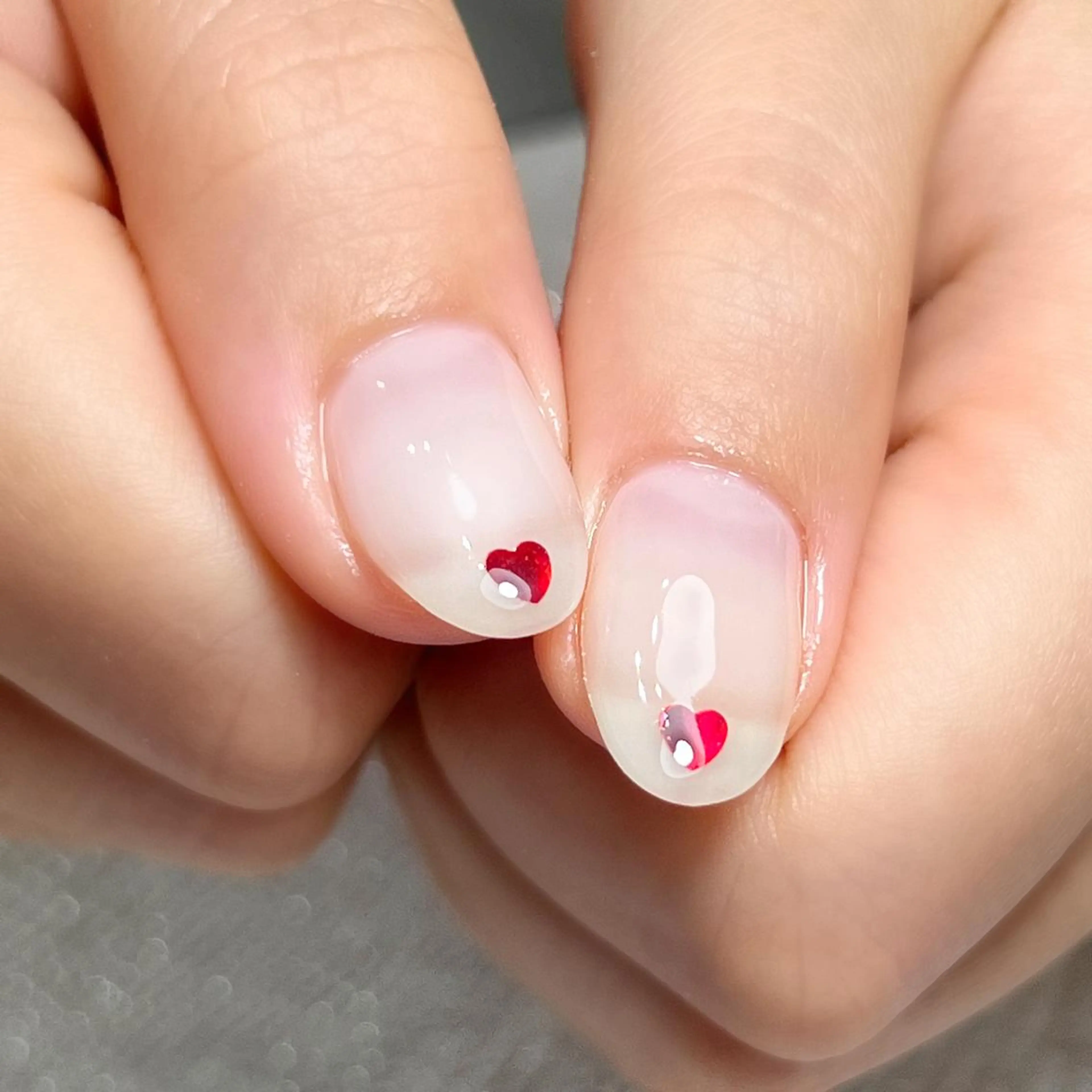 ネイル Mizuliネイル 眉毛メイクのサロンのネイルデザイン