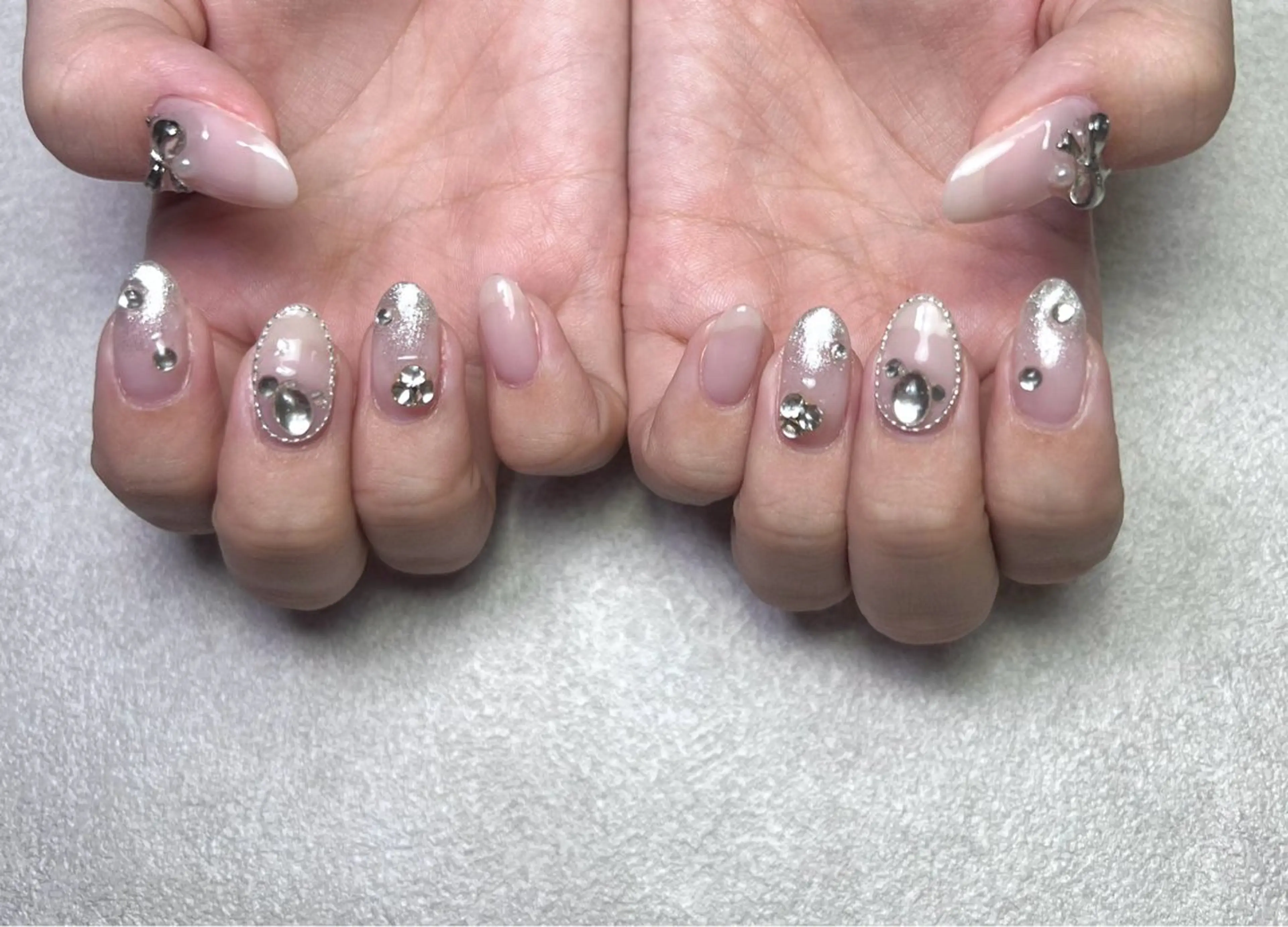 ネイル ネイリスト ハンのネイルデザイン