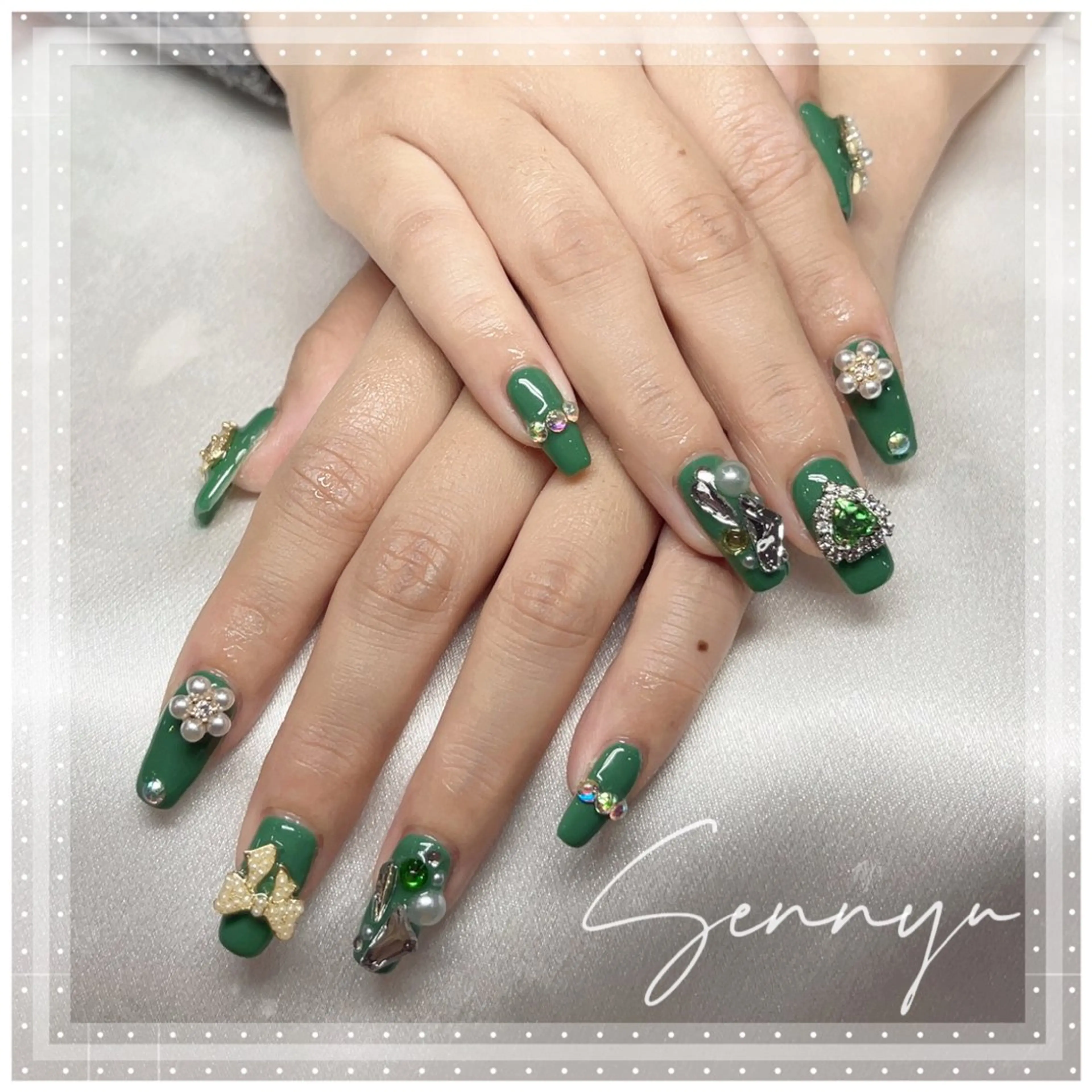 ネイル モンナ CCのネイルデザイン