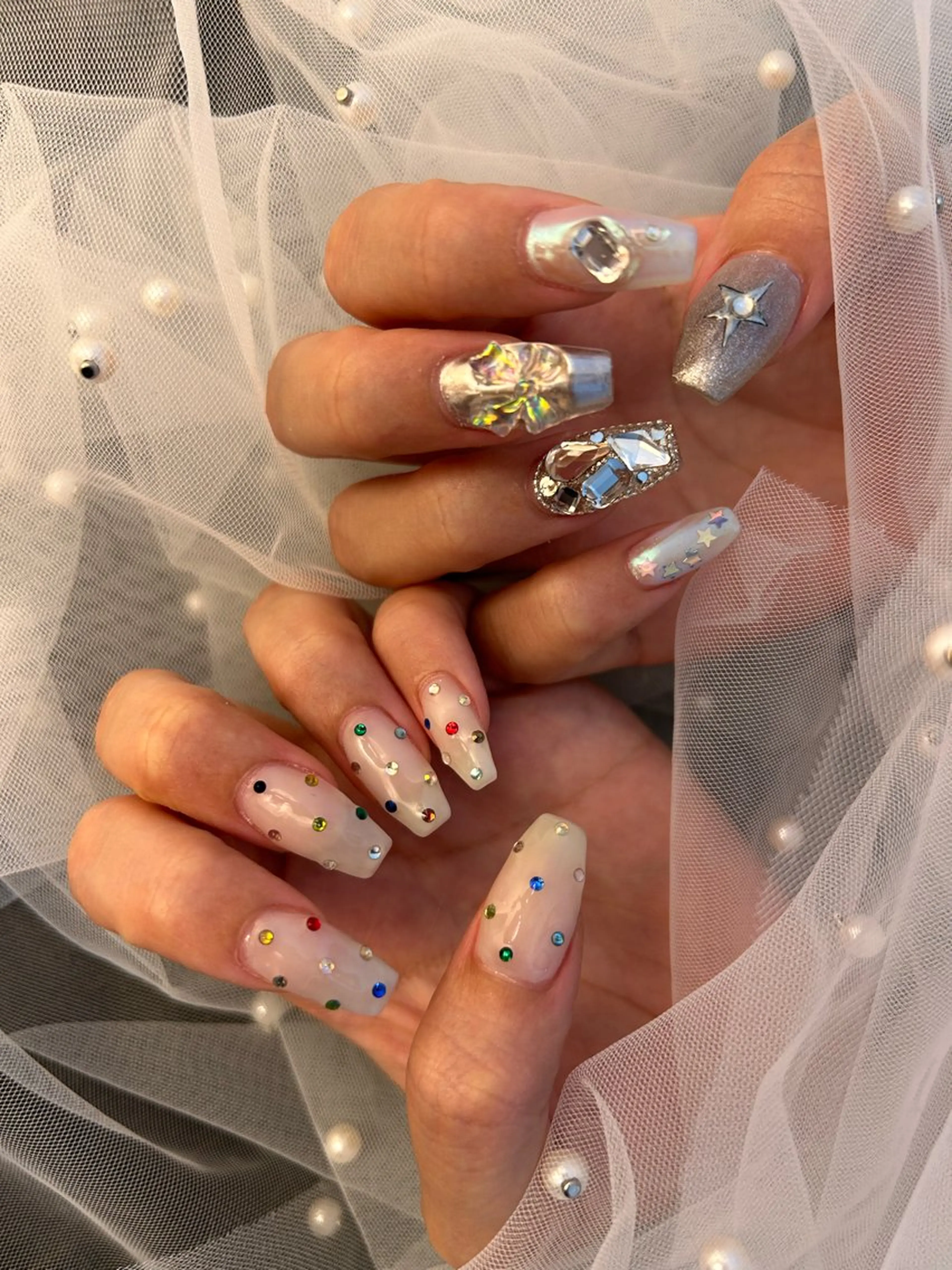 ネイル ハンドネイル フットネイル ✴︎ Delightのネイルデザイン