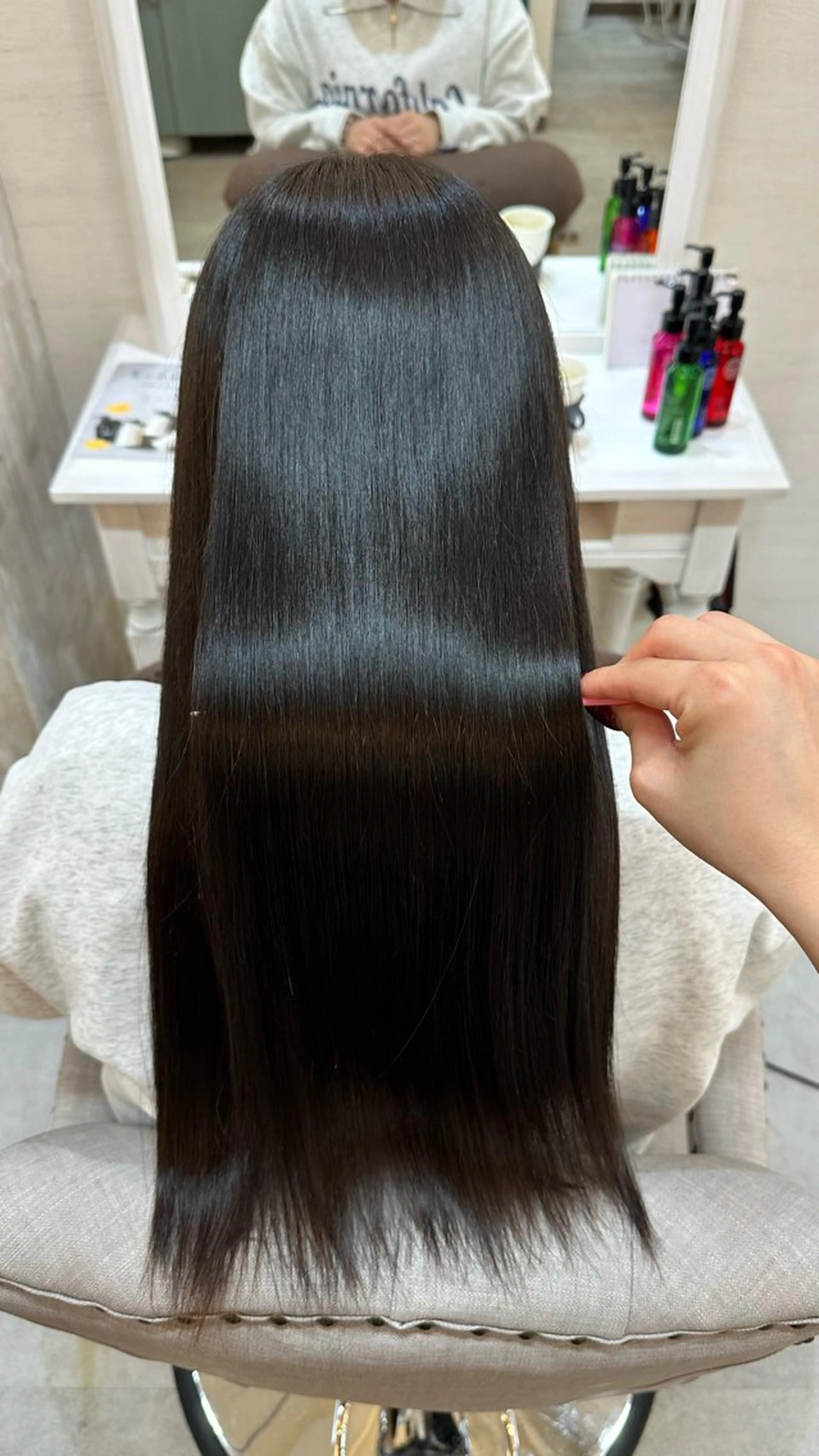 ロング 縮毛矯正 🖤ほのか/ツヤ髪 /髪質改善/縮毛矯正のヘアスタイル