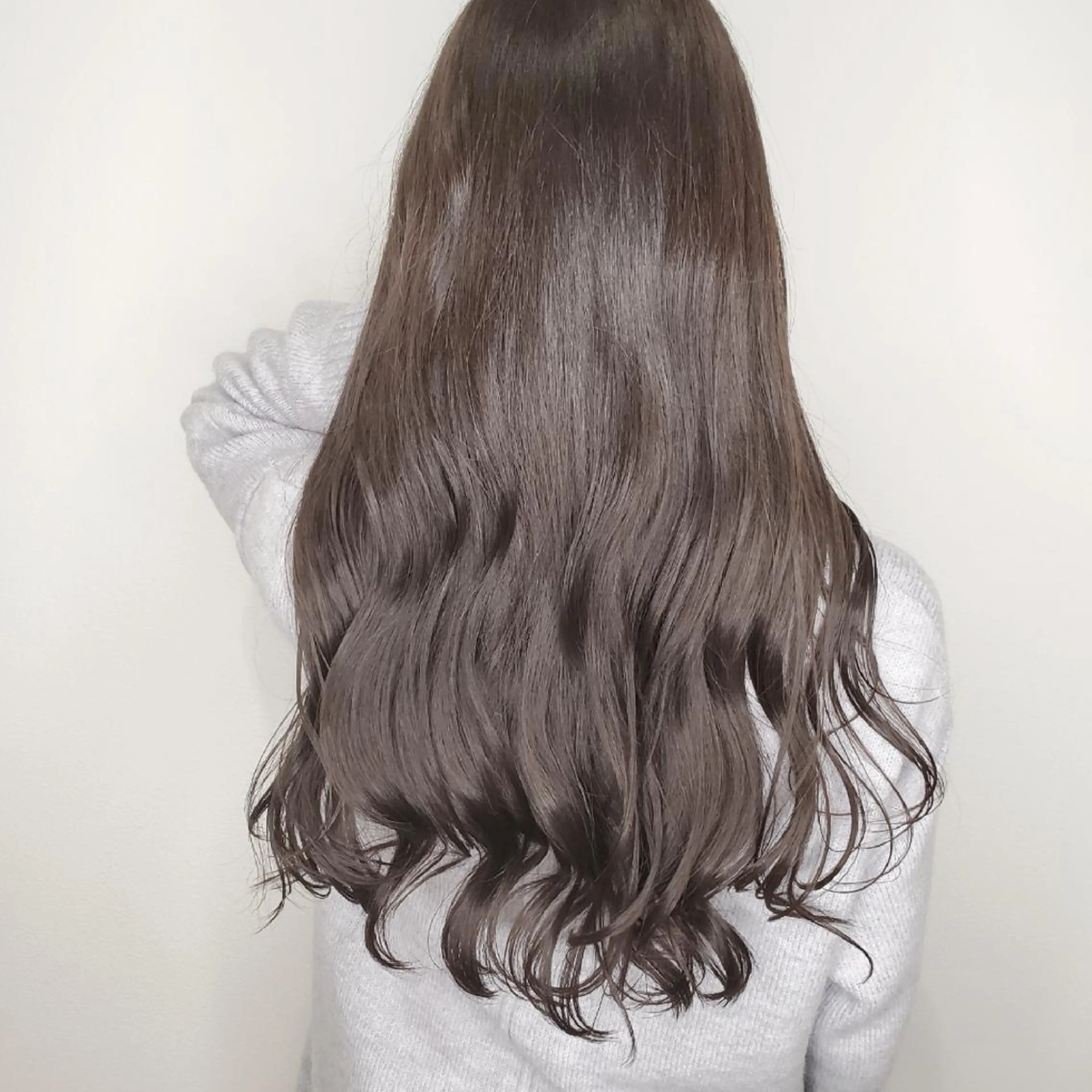 ロング カラー グレージュ カット ヘアカラー トリートメント レイヤーカット/ ウルフカット/大橋 のヘアスタイル