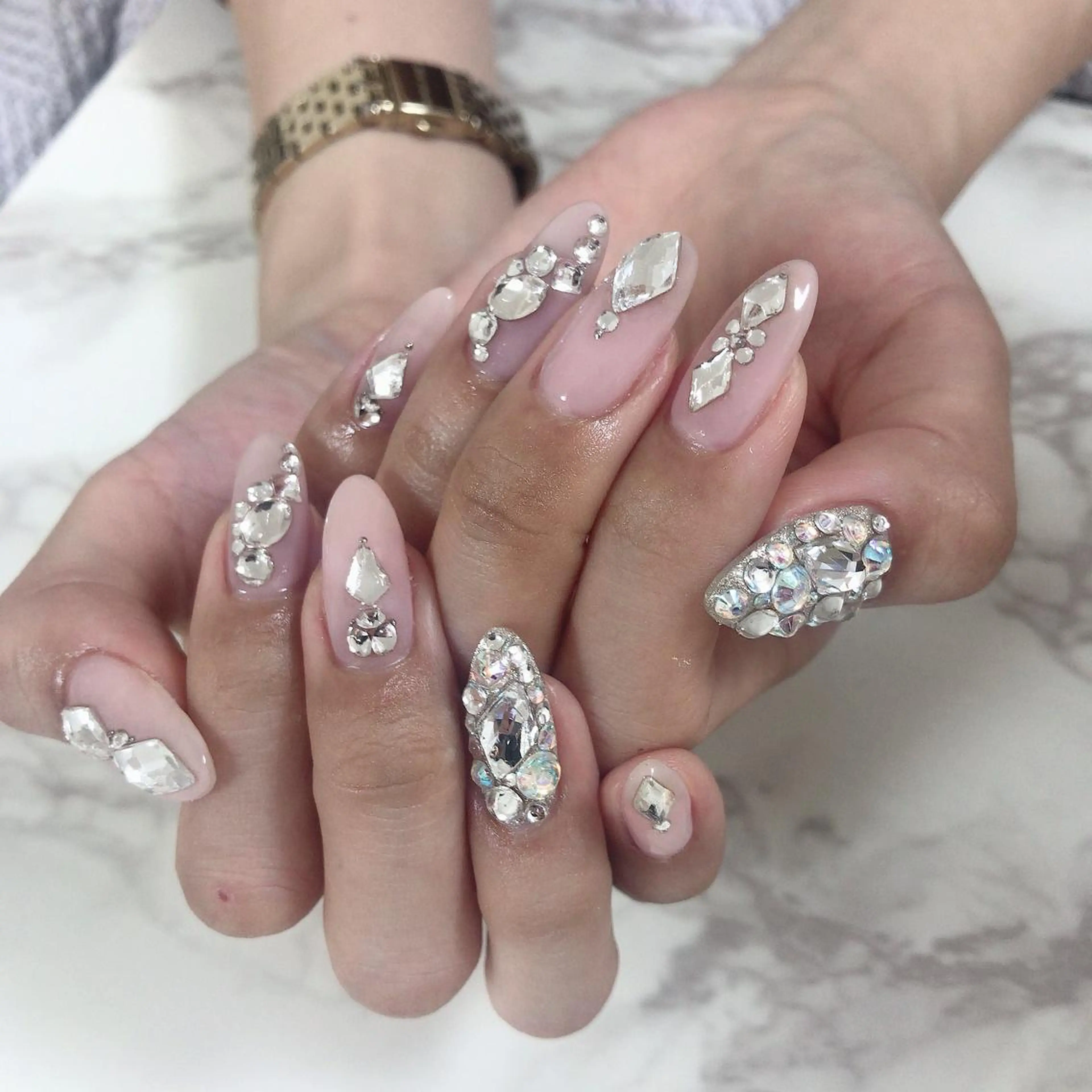 ネイル SOL NAILのネイルデザイン