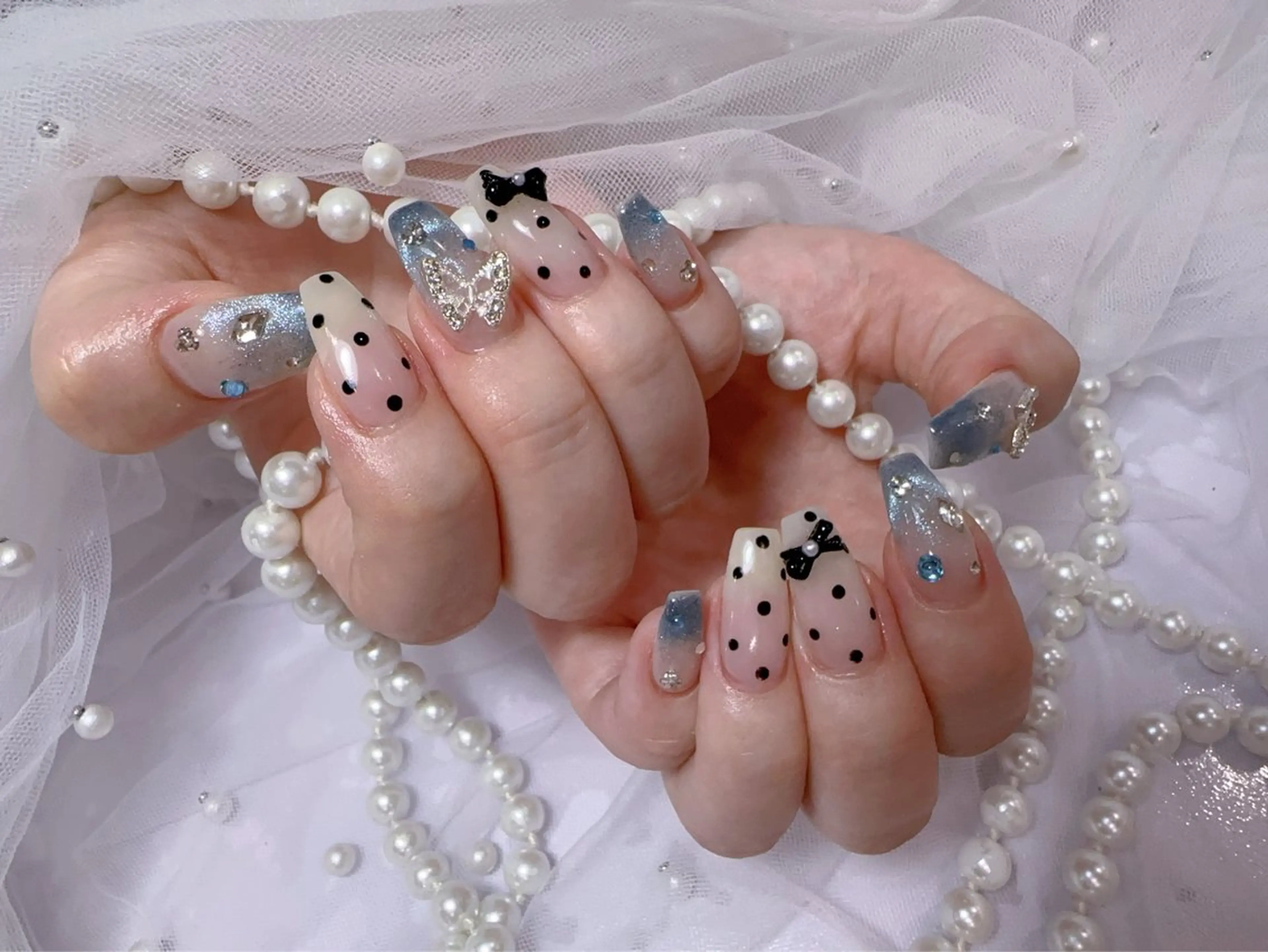 ネイル アートネイル フラッシュネイル フレンチネイル ジェルネイル ガラスフレンチ ハンドネイル You&Me Miyuのネイルデザイン