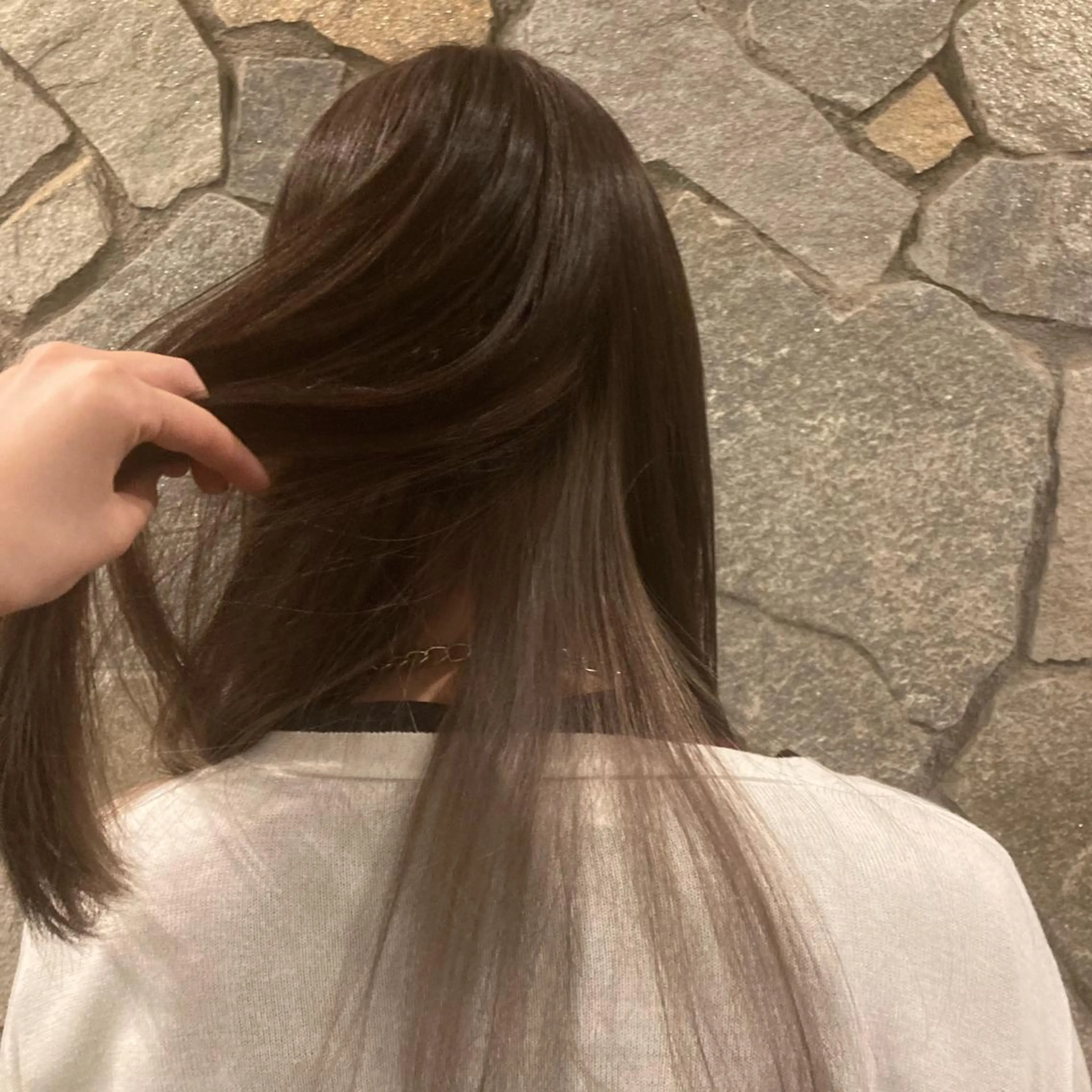 カラー 野村 ゆいのヘアスタイル