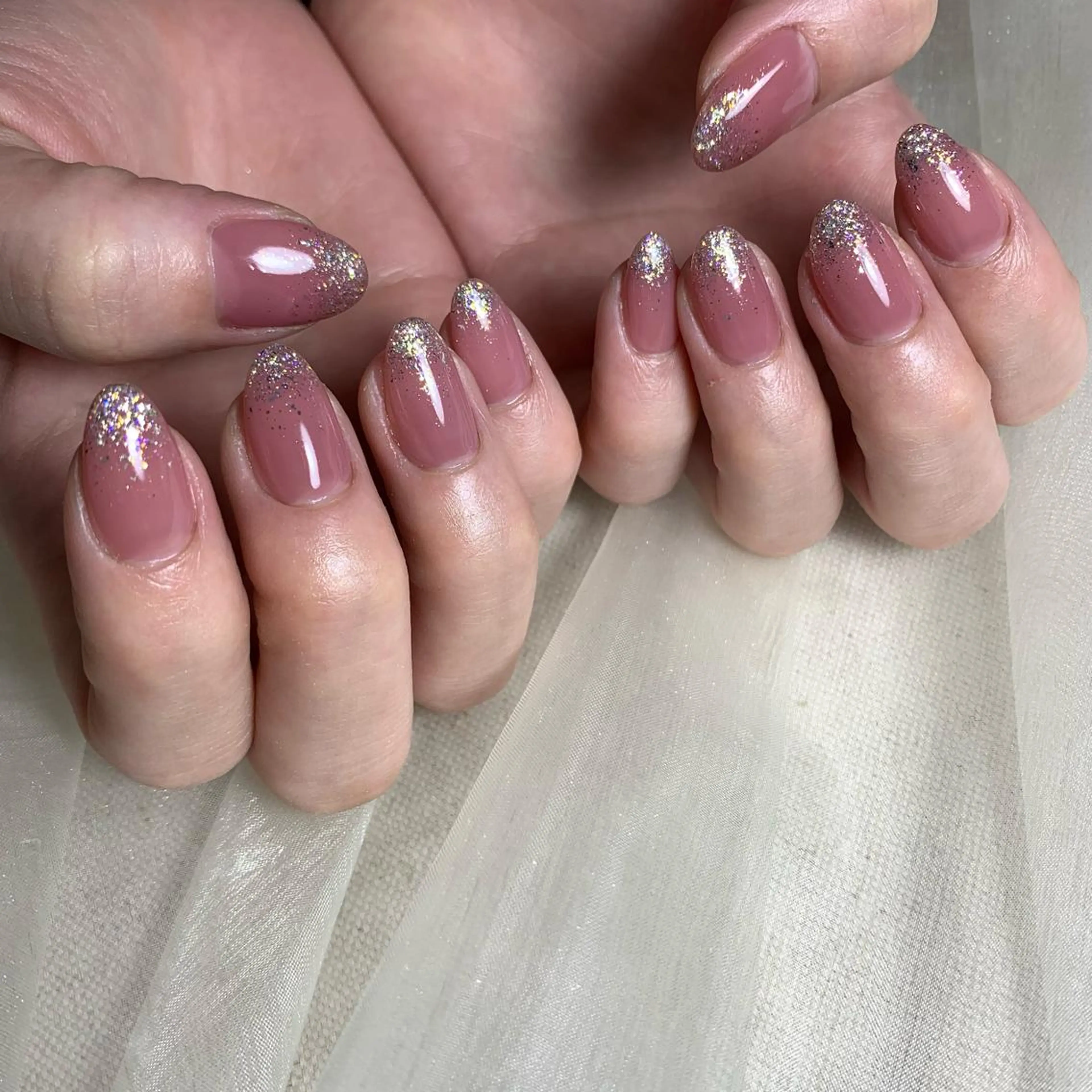 ネイル ハンドネイル repos~ルポ~所属・里見 麗のネイルデザイン