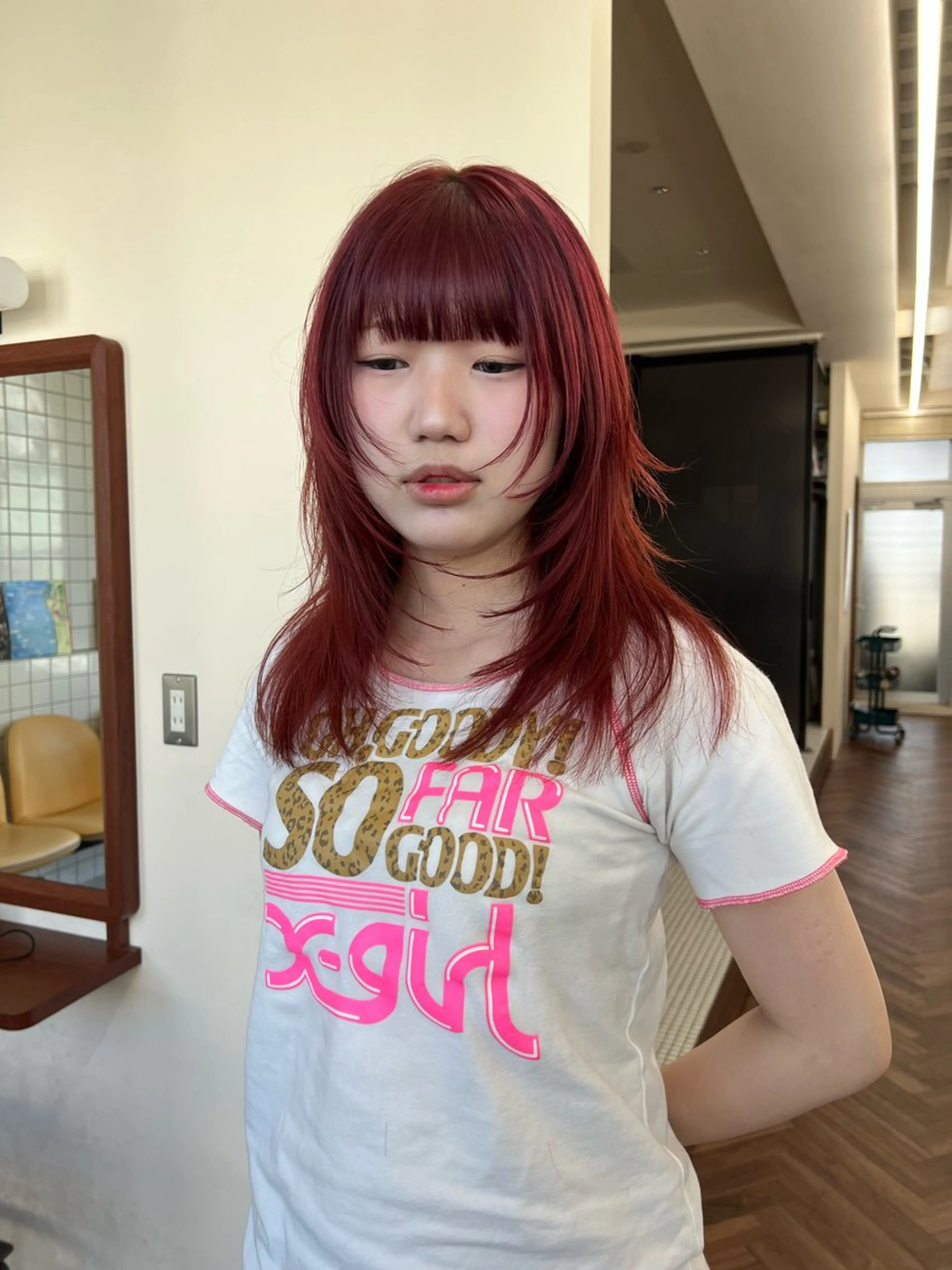 ミディアム カラー ブリーチ ブロンド ケアブリーチ 透明感カラー ダブルカラー カット ヘアカラー トリートメント レイヤー専門家 ダブルカラー修のヘアスタイル