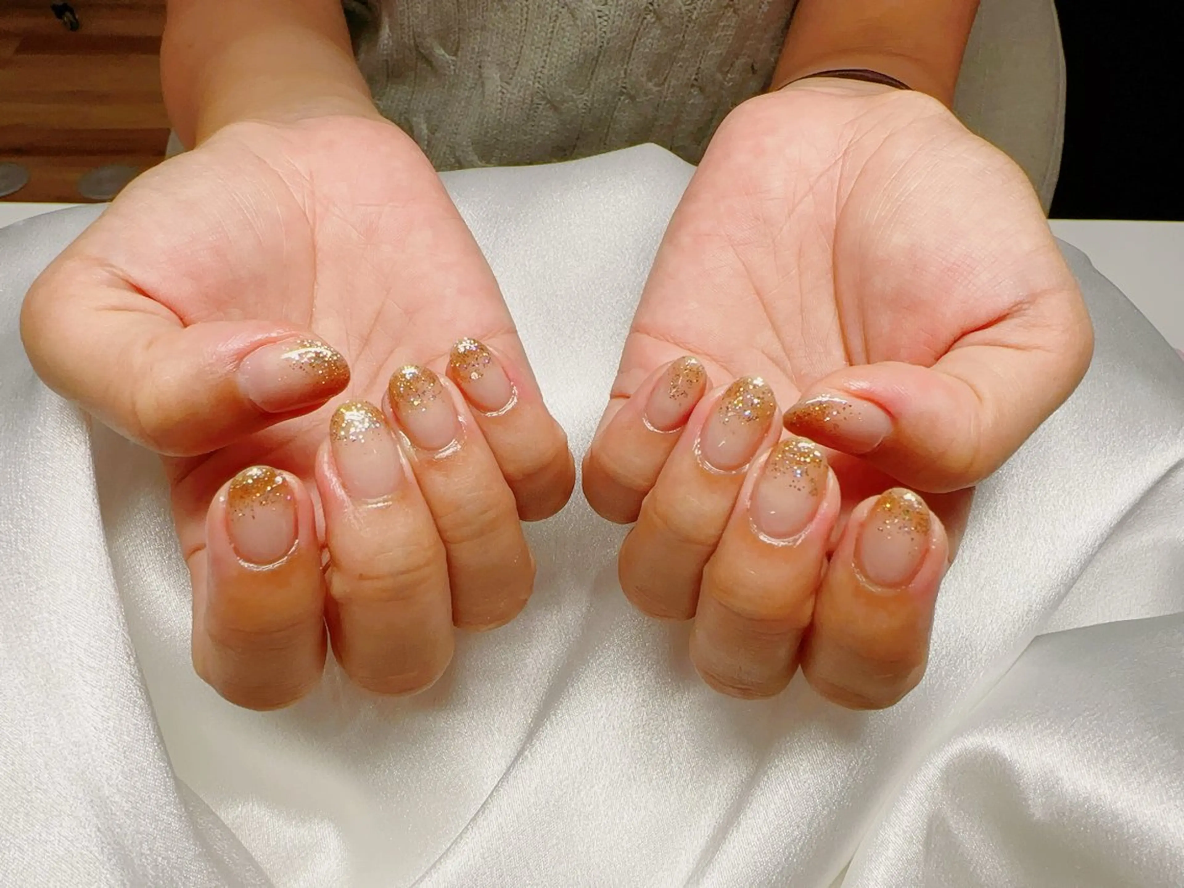 ネイル Ui_Amor (パラジェル)のネイルデザイン