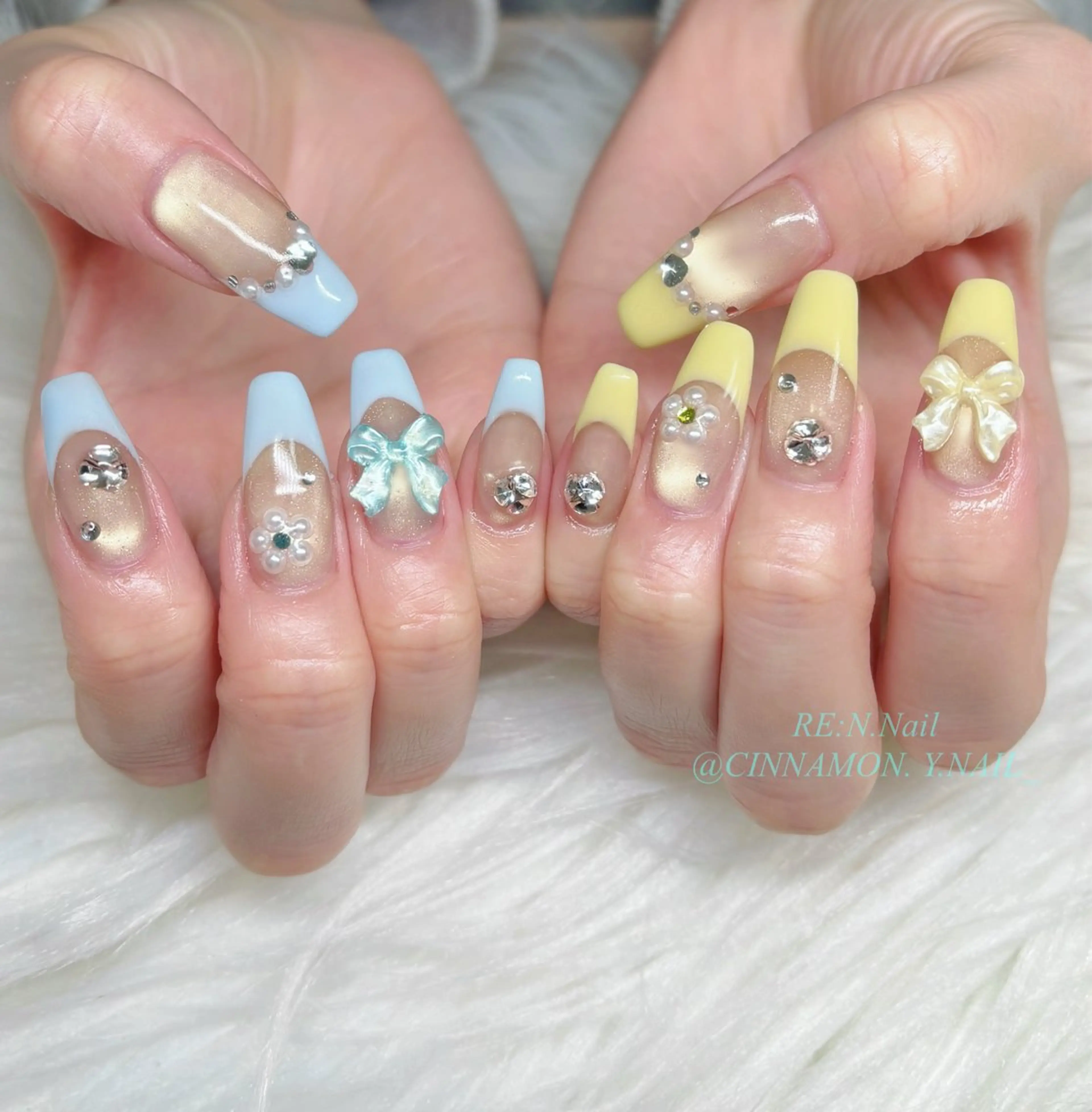 ネイル 持ち込み ハンドネイル Yuna🩵 RE:N.Nailのネイルデザイン