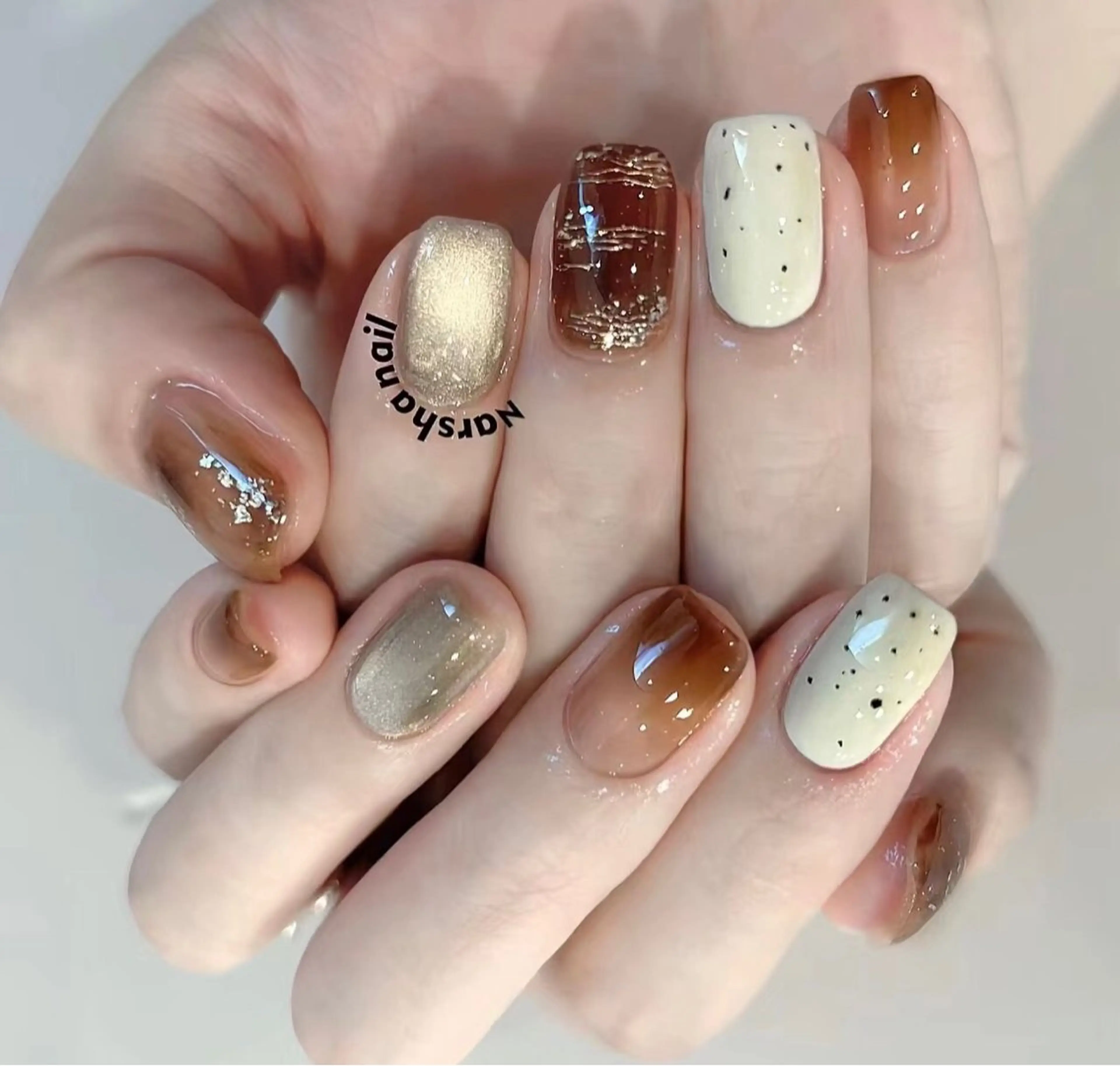 ネイル INF ネイルサロンのネイルデザイン