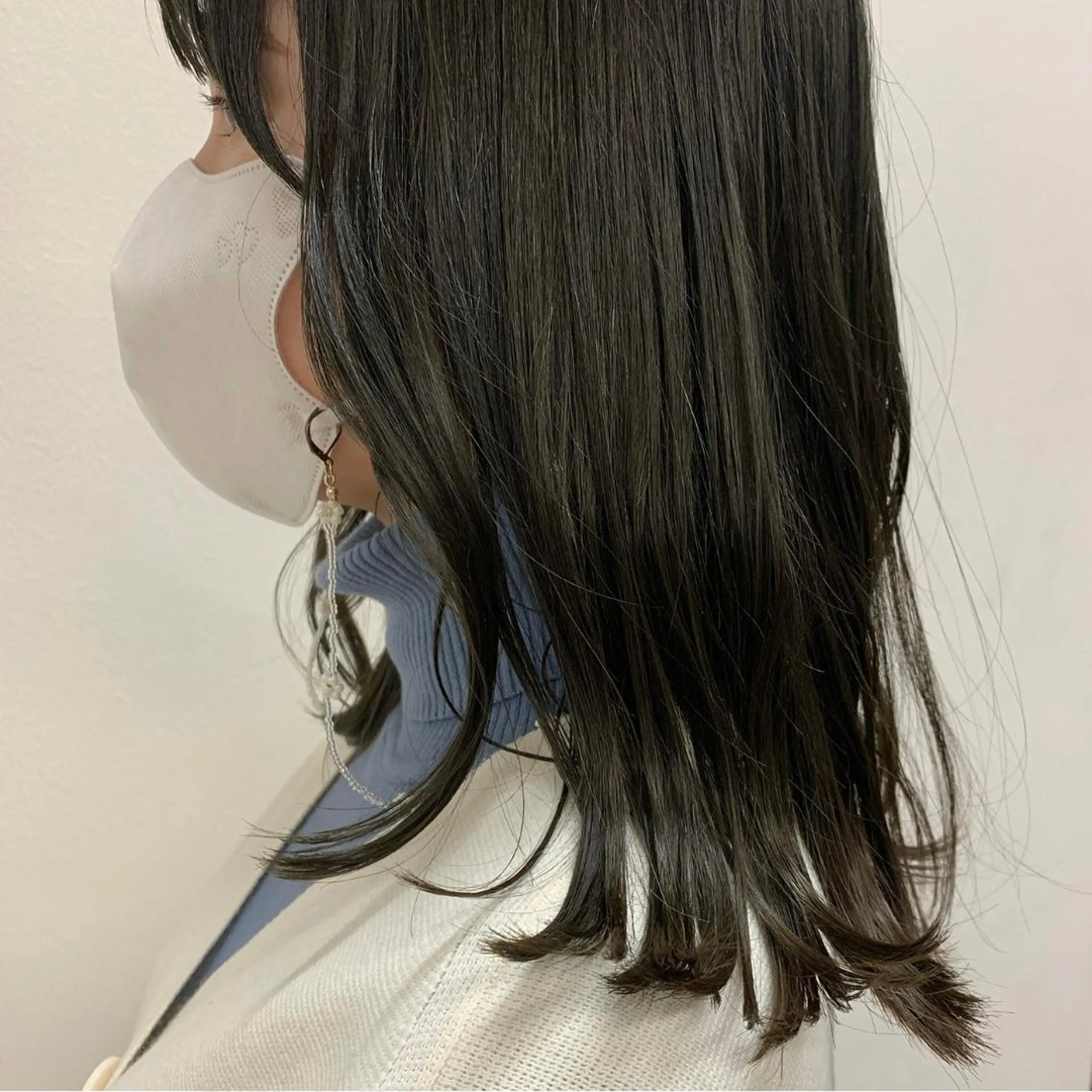 セミロング カラー グレージュ オリーブグレージュ オリーブグレー 🫧hinaco 🫧のヘアスタイル