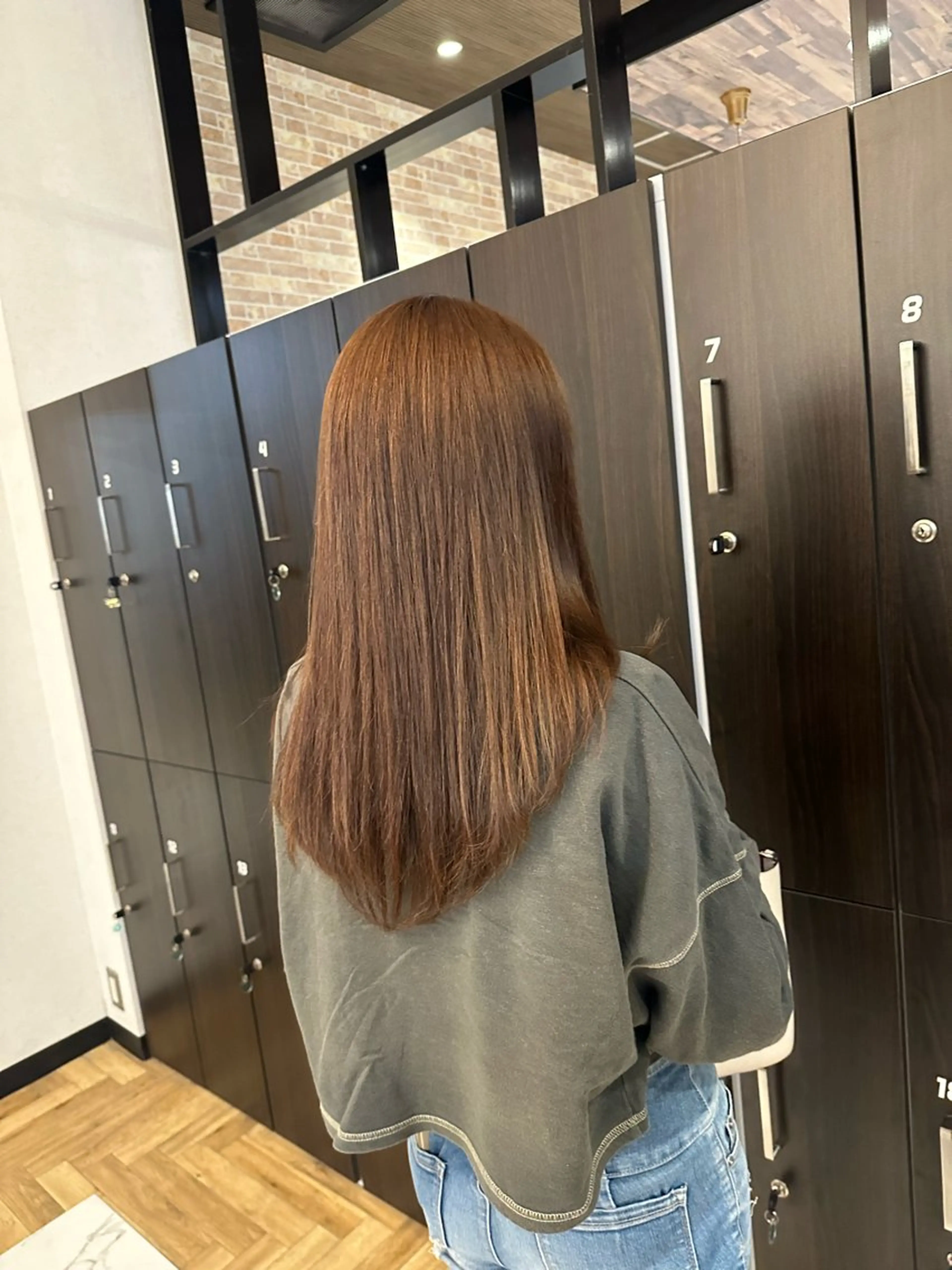 ロング レイヤーカット カット ヘアカラー トリートメント arl 豊田店のヘアスタイル