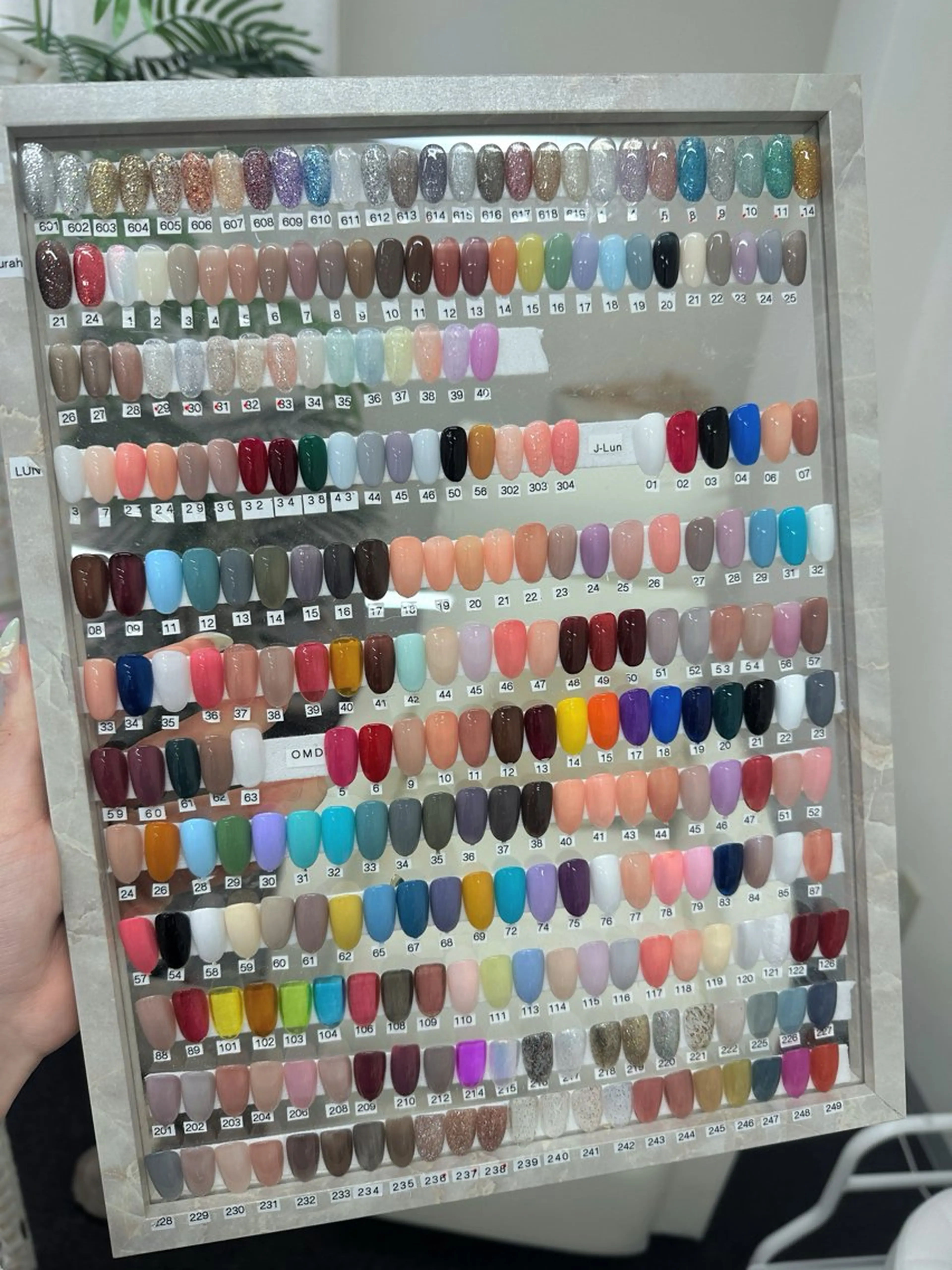 ネイル キャンアイドレッシー 新小岩店所属・キャンアイドレッシー 新小岩テイのネイルデザイン