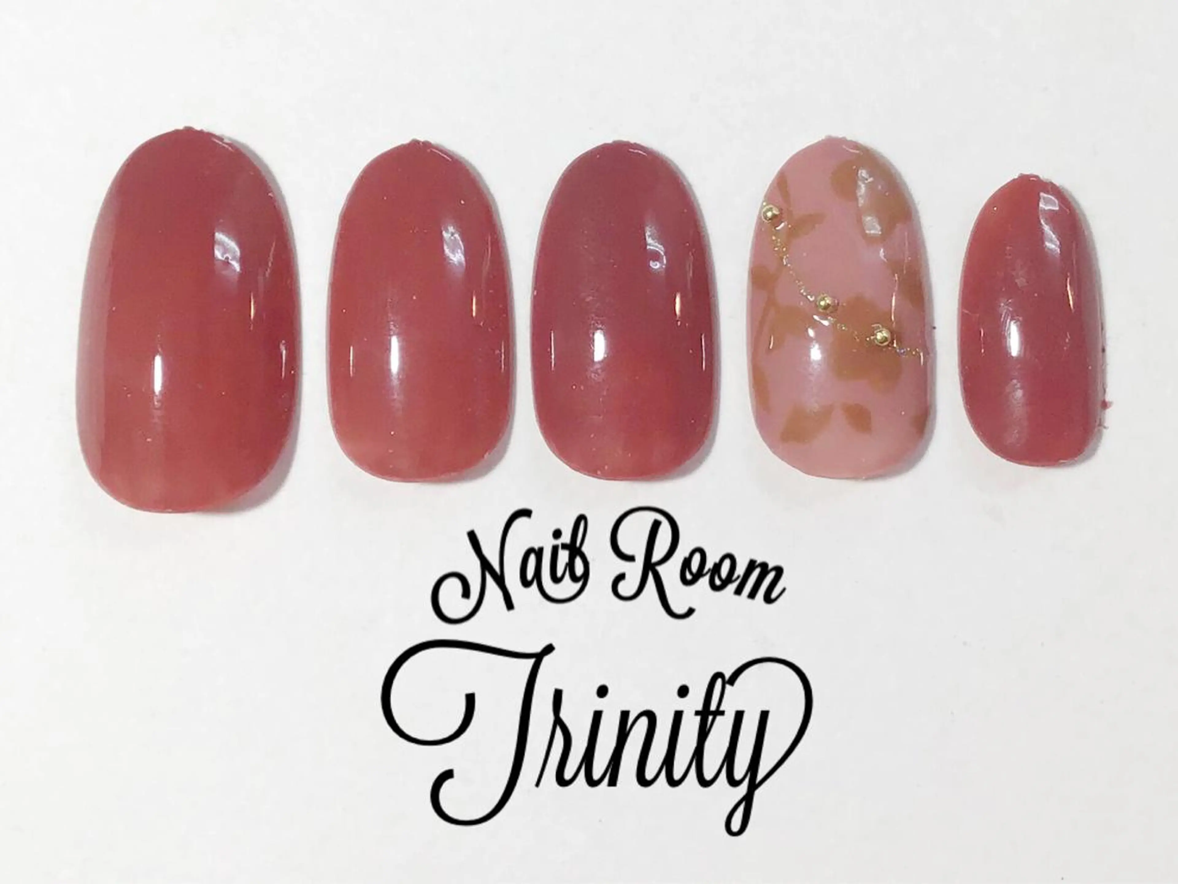 ネイル ハンドネイル Trinity staffのネイルデザイン