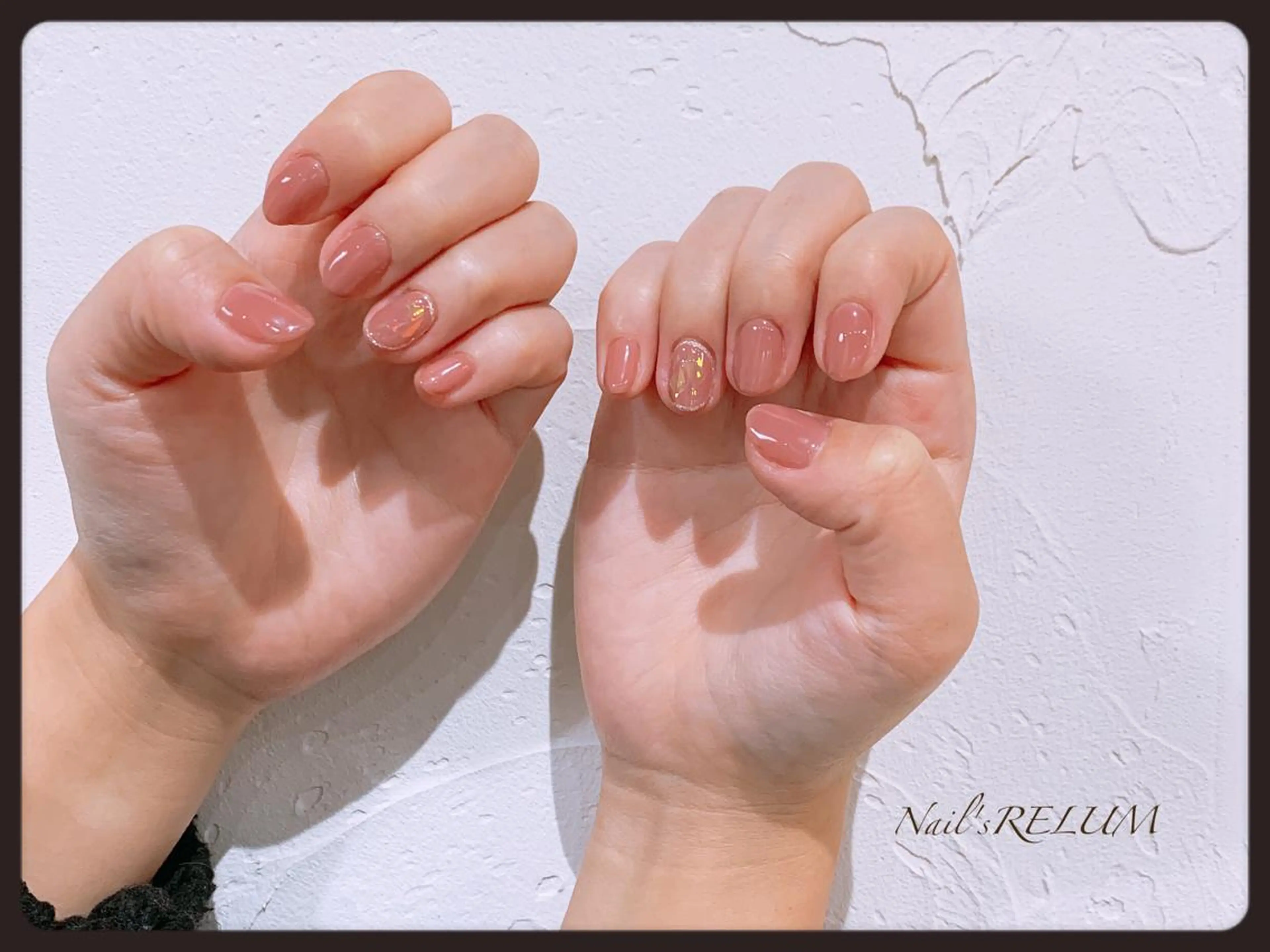 ネイル アートネイル THECOLORS所属・近貞 莉奈のネイルデザイン