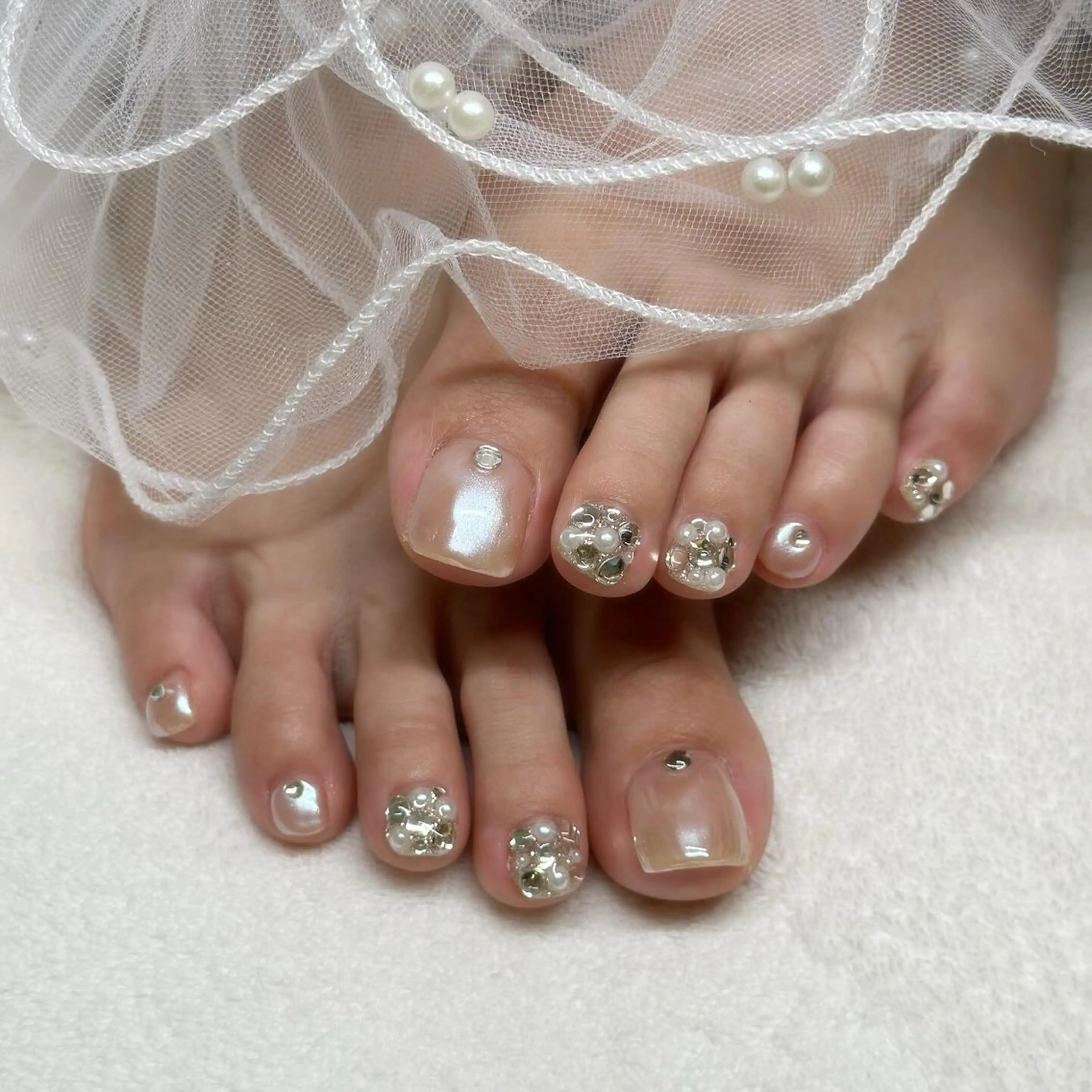 ネイル オーロラネイル フットネイル フットネイル ri.em.da mariのネイルデザイン