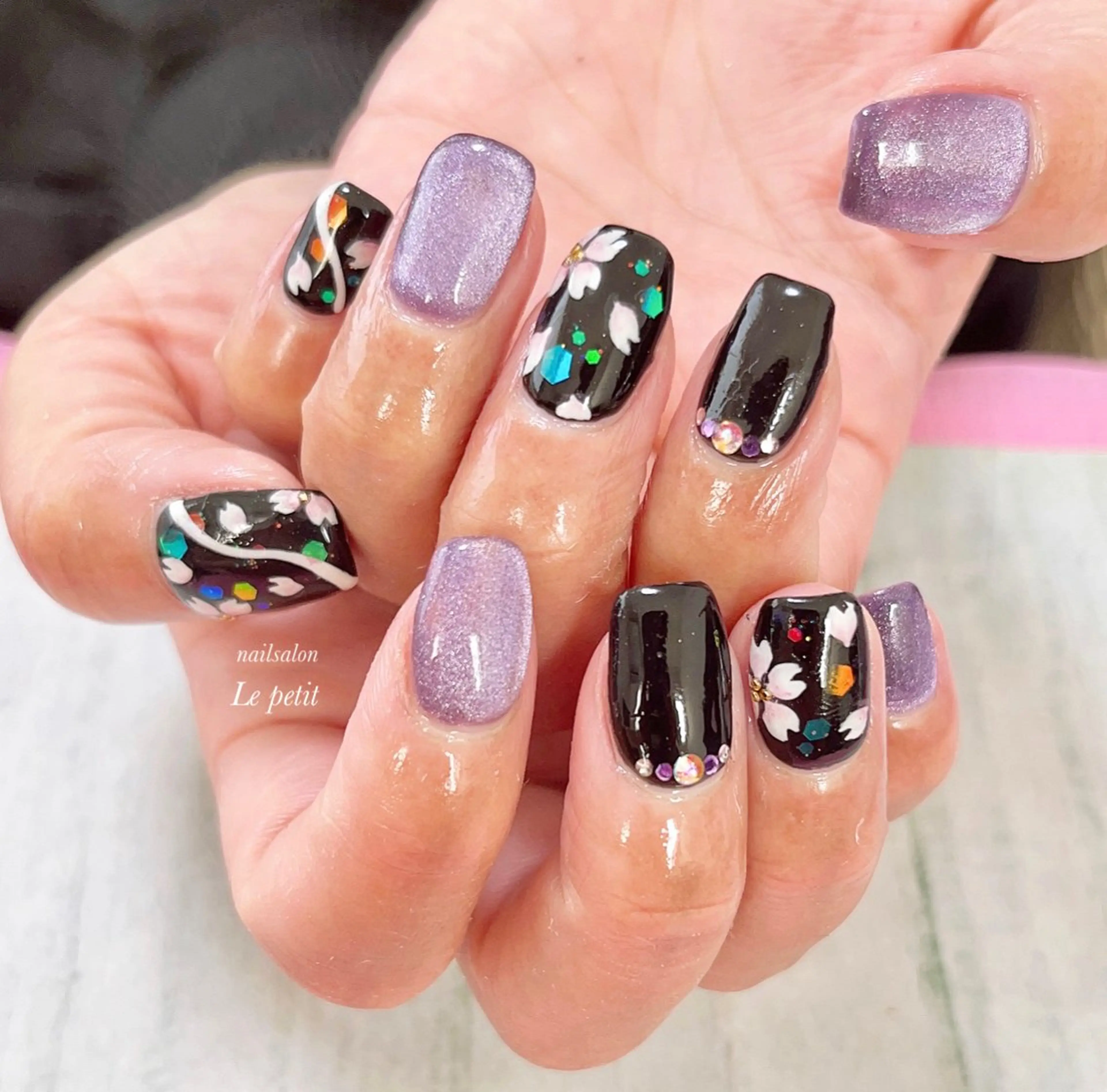 ネイル 石野 広佳のネイルデザイン