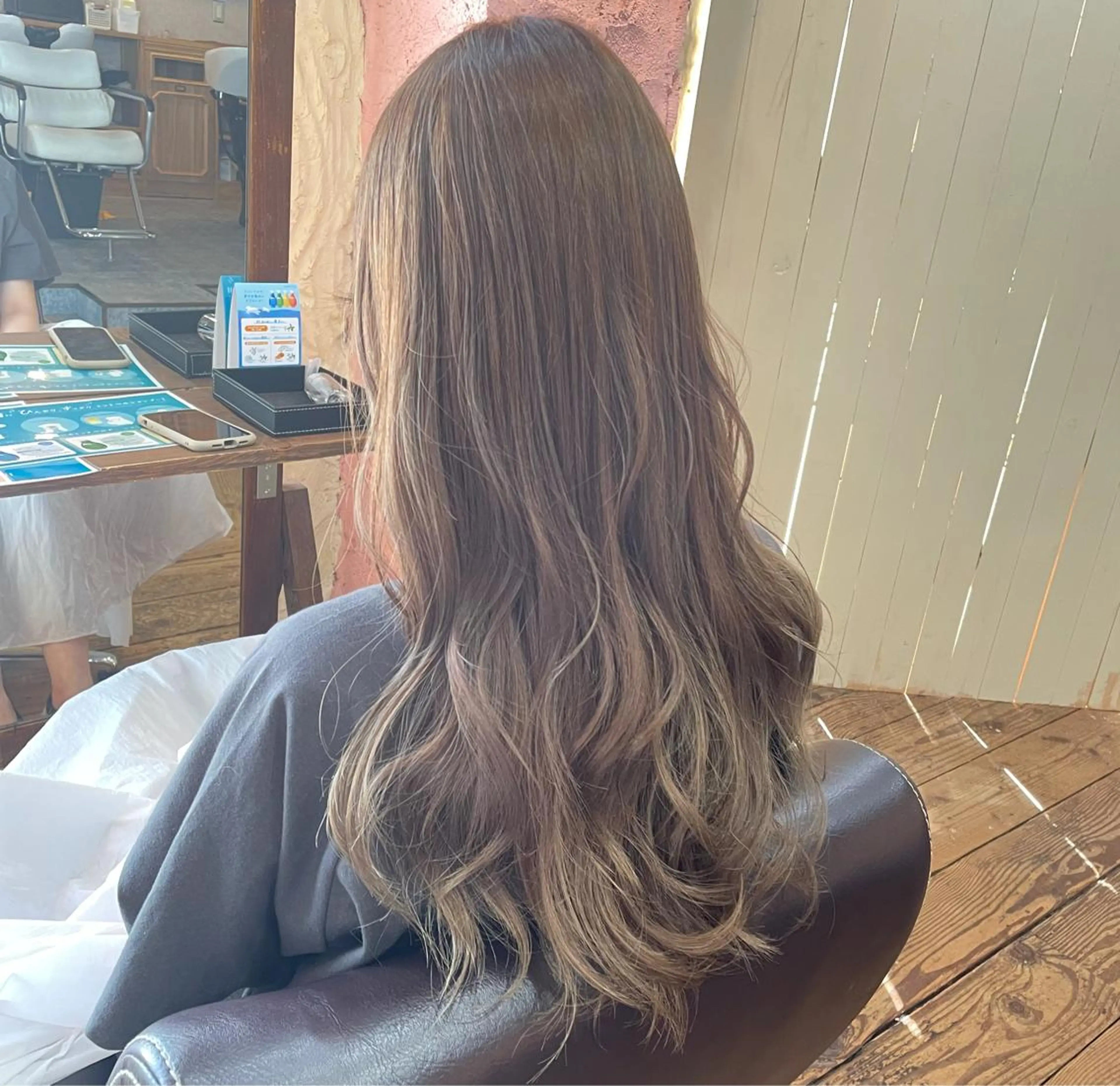 ロング カラー ベージュカラー ミルクティーベージュ メンズパーマ🌀/ 中村郁未のヘアスタイル