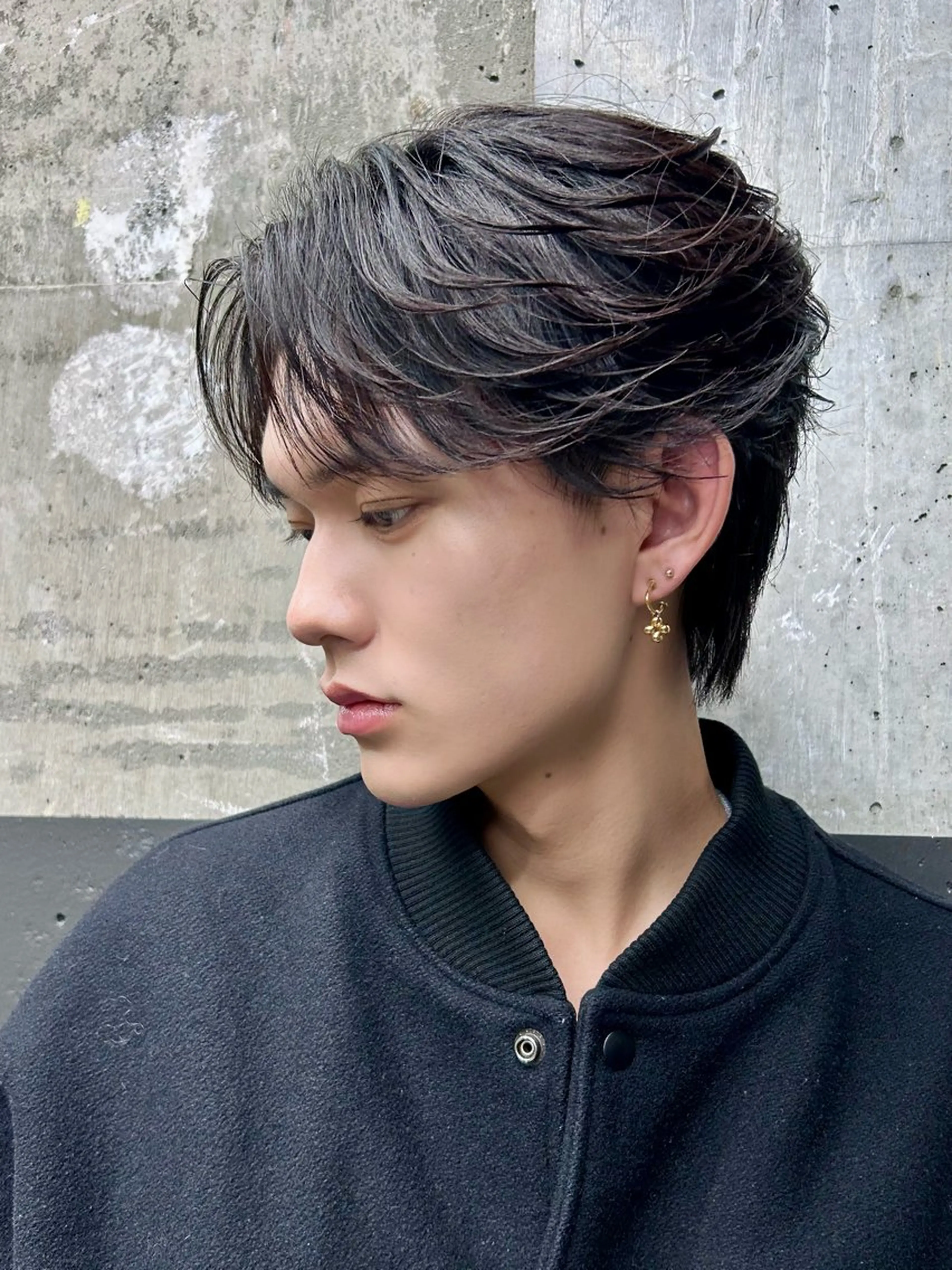 メンズヘアセットスタイリングの写真