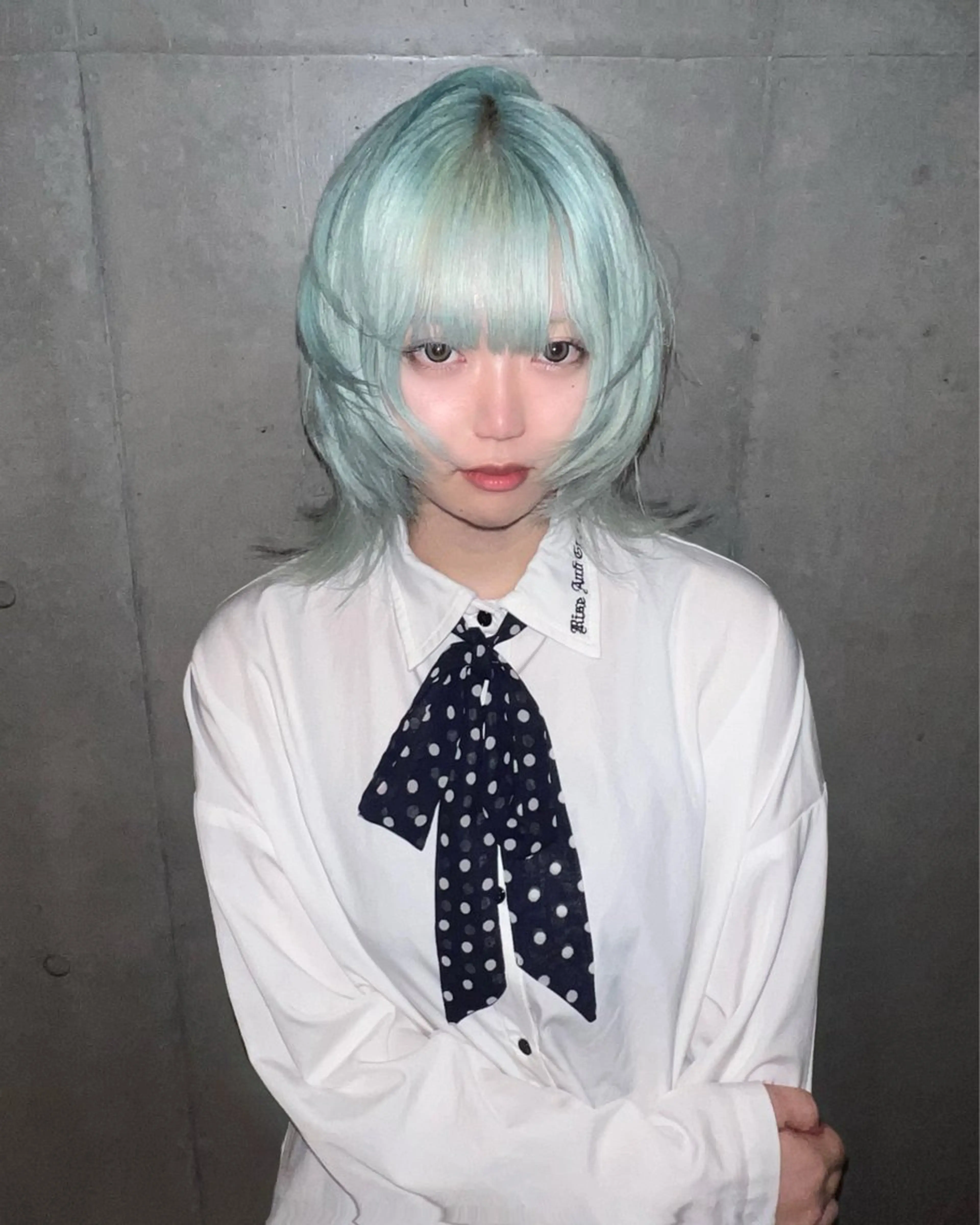 ミディアム カラー ブリーチ 透明感カラー ミント ミントグリーン ウルフカット カット RYOTA /GARTE髪質改善のヘアスタイル