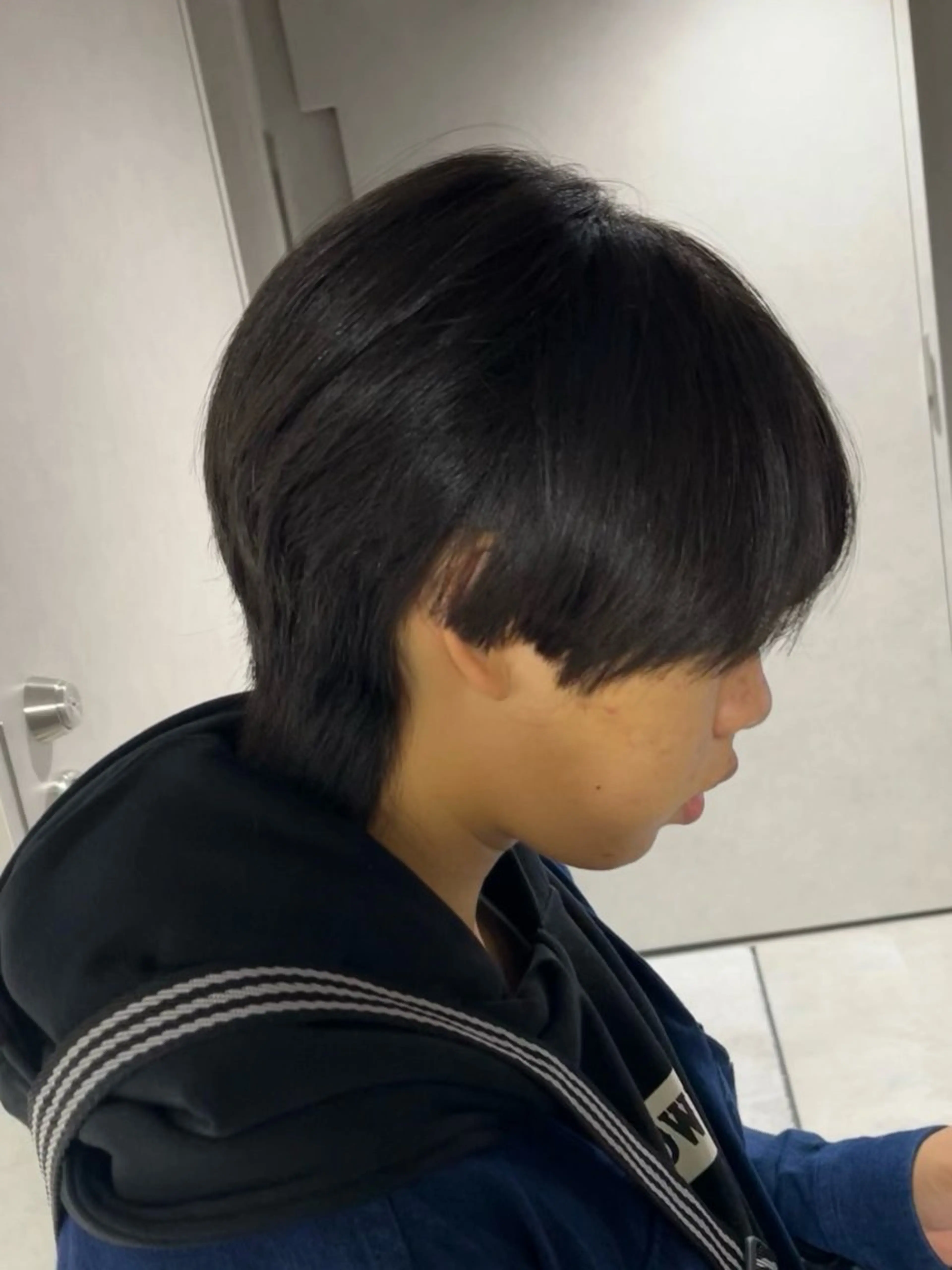 ショート カラー パーマ メンズ 【シャドウパーマ センターパート】義心のヘアスタイル