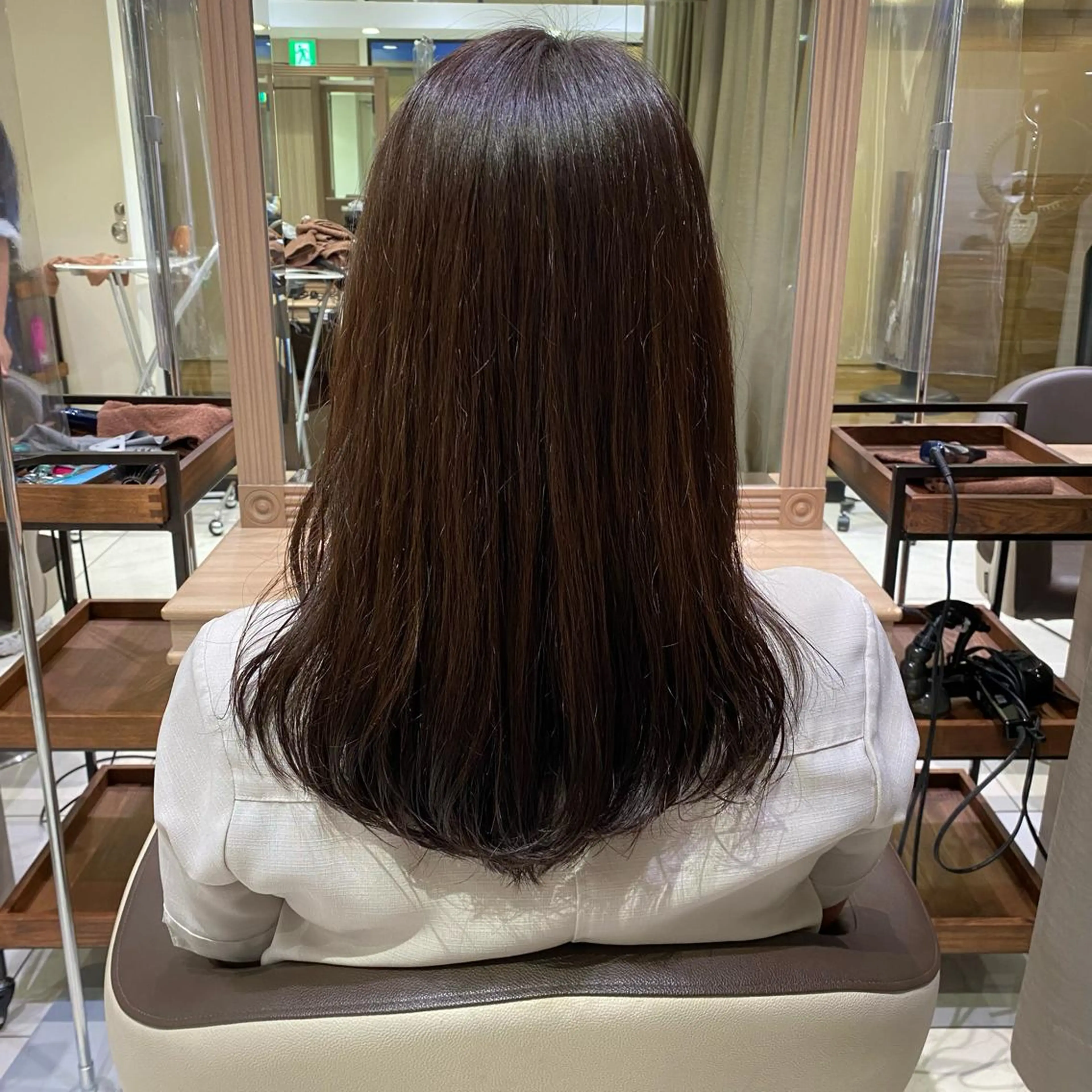 ロング カラー 飯田 みづきのヘアスタイル