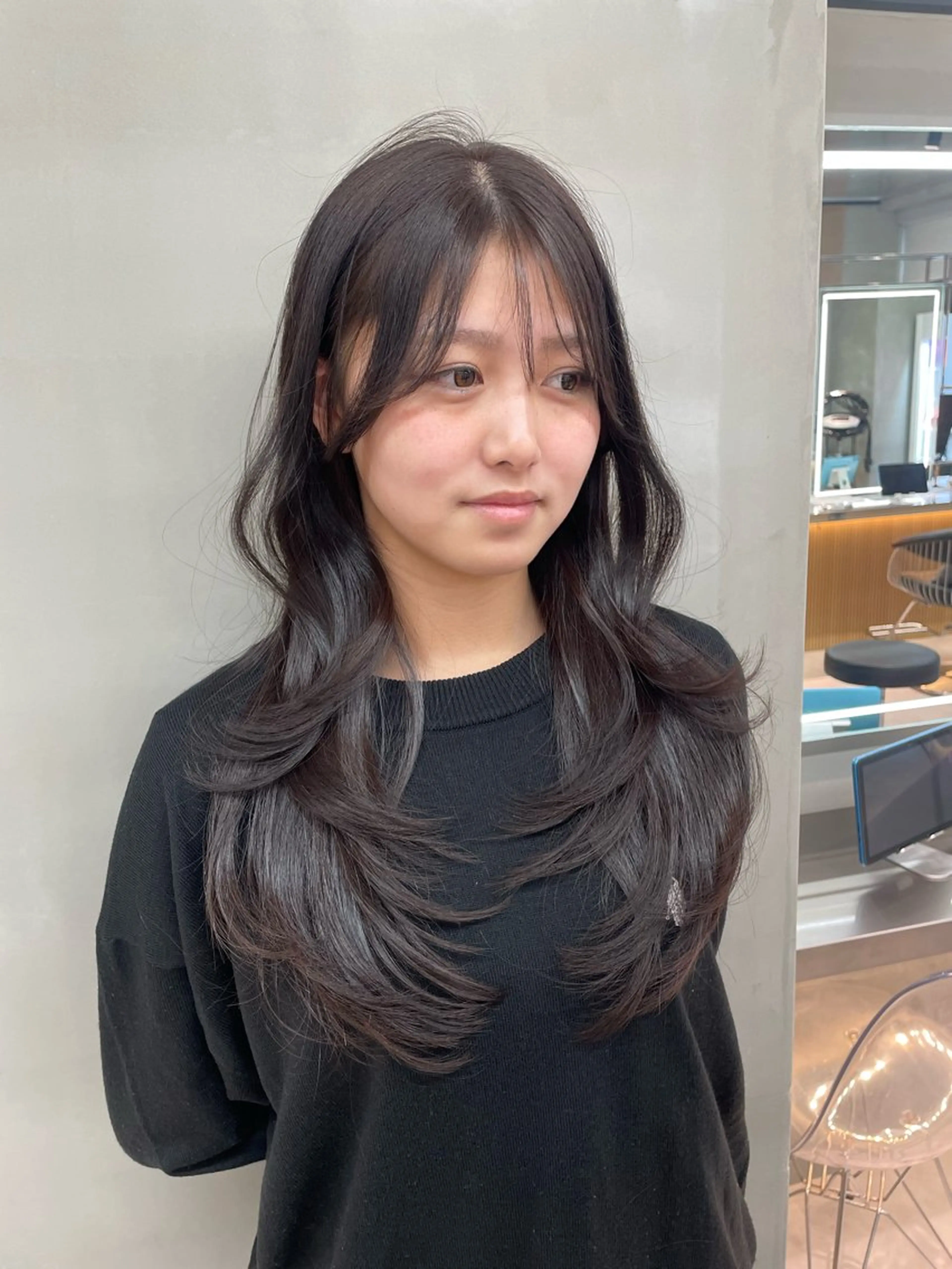 セミロング カラー 韓国ヘア/レイヤー Londエレンのヘアスタイル