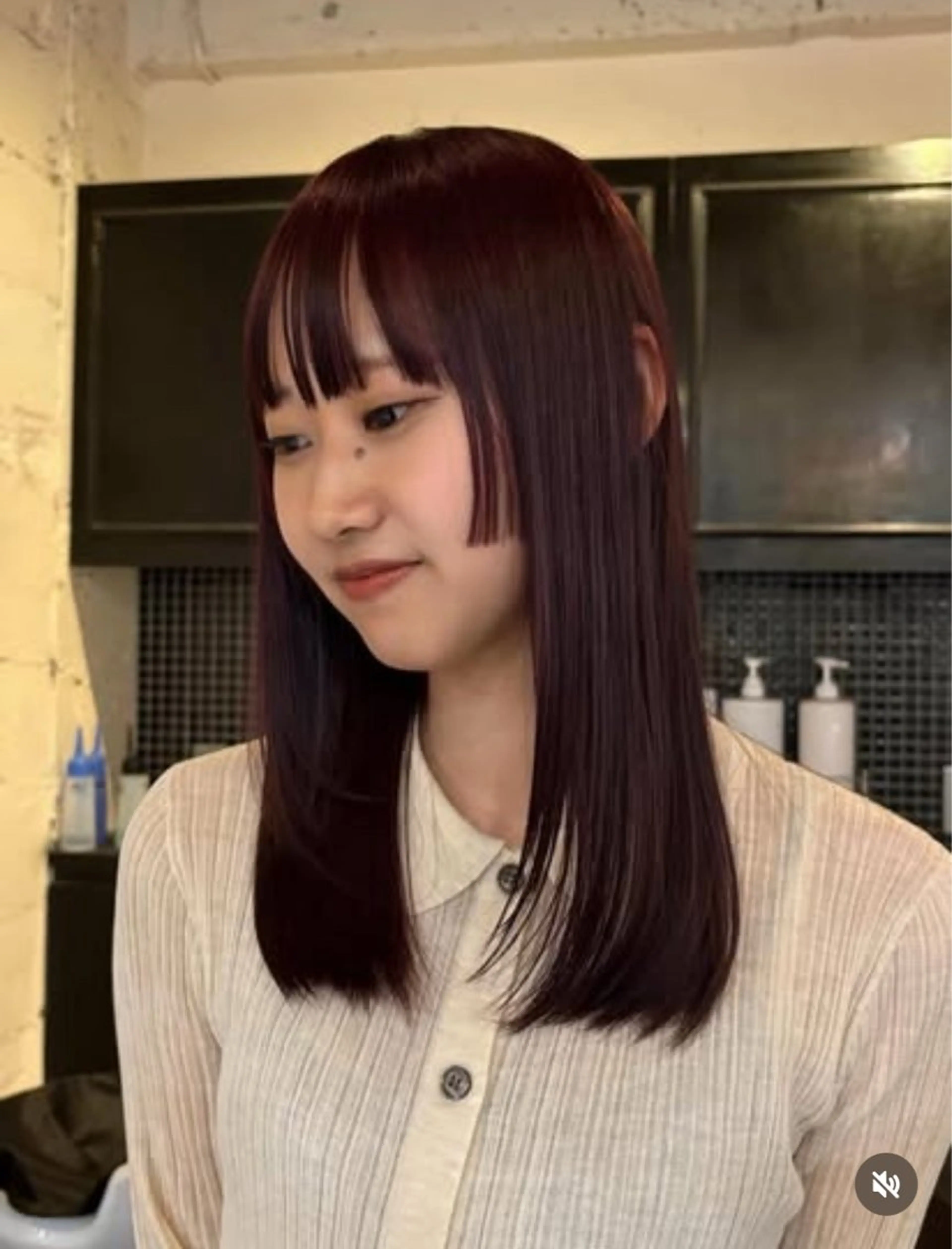 ミディアム カット トリートメント レディースカット🎀 NANAHAのヘアスタイル