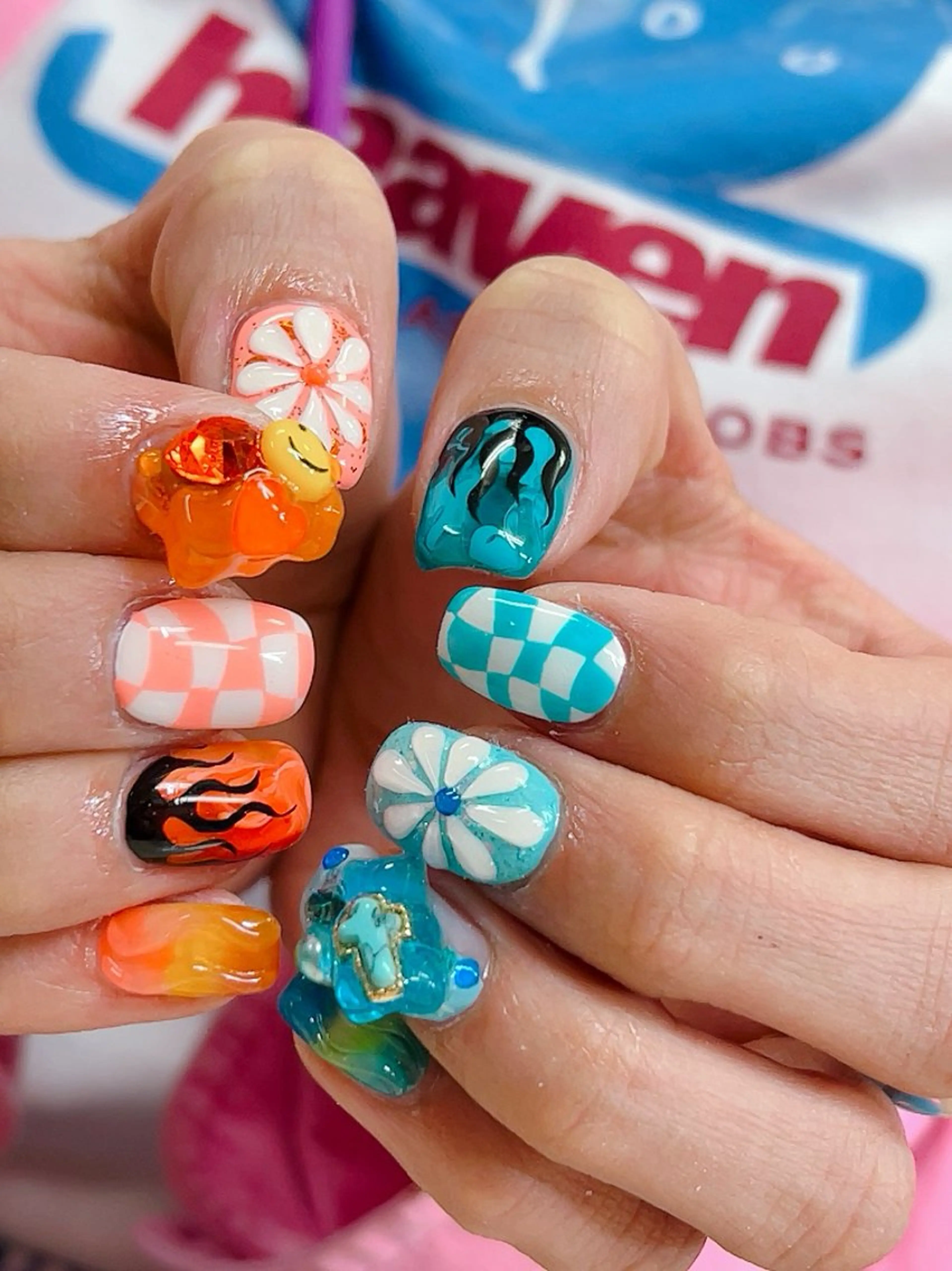 ネイル ハンドネイル Nail Atelier IamI所属・アイアムアイ 大村磨衣のネイルデザイン