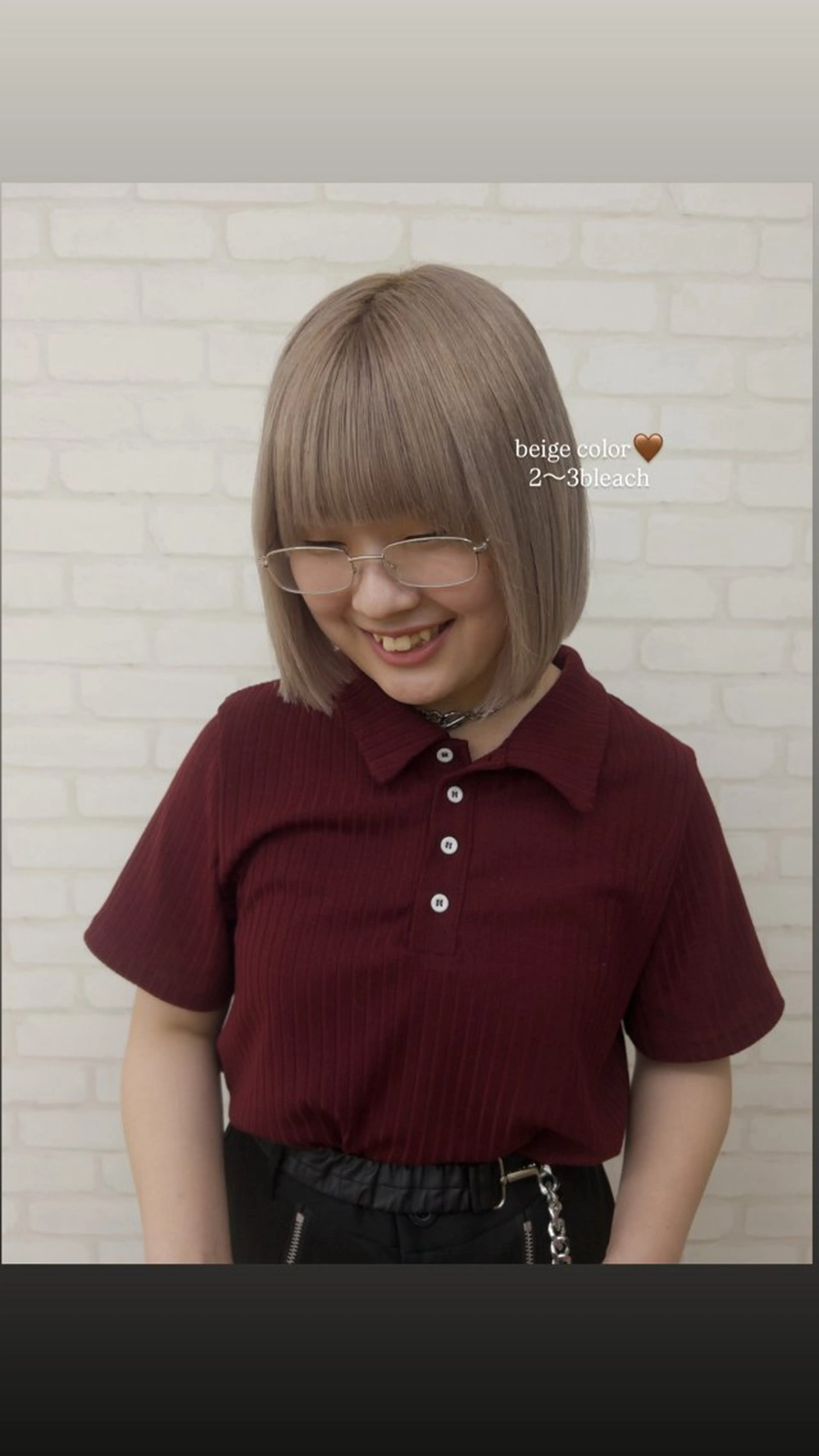 ショート ヘアカラー リン🔔ボブ cut ベージュカラー🤎のヘアスタイル