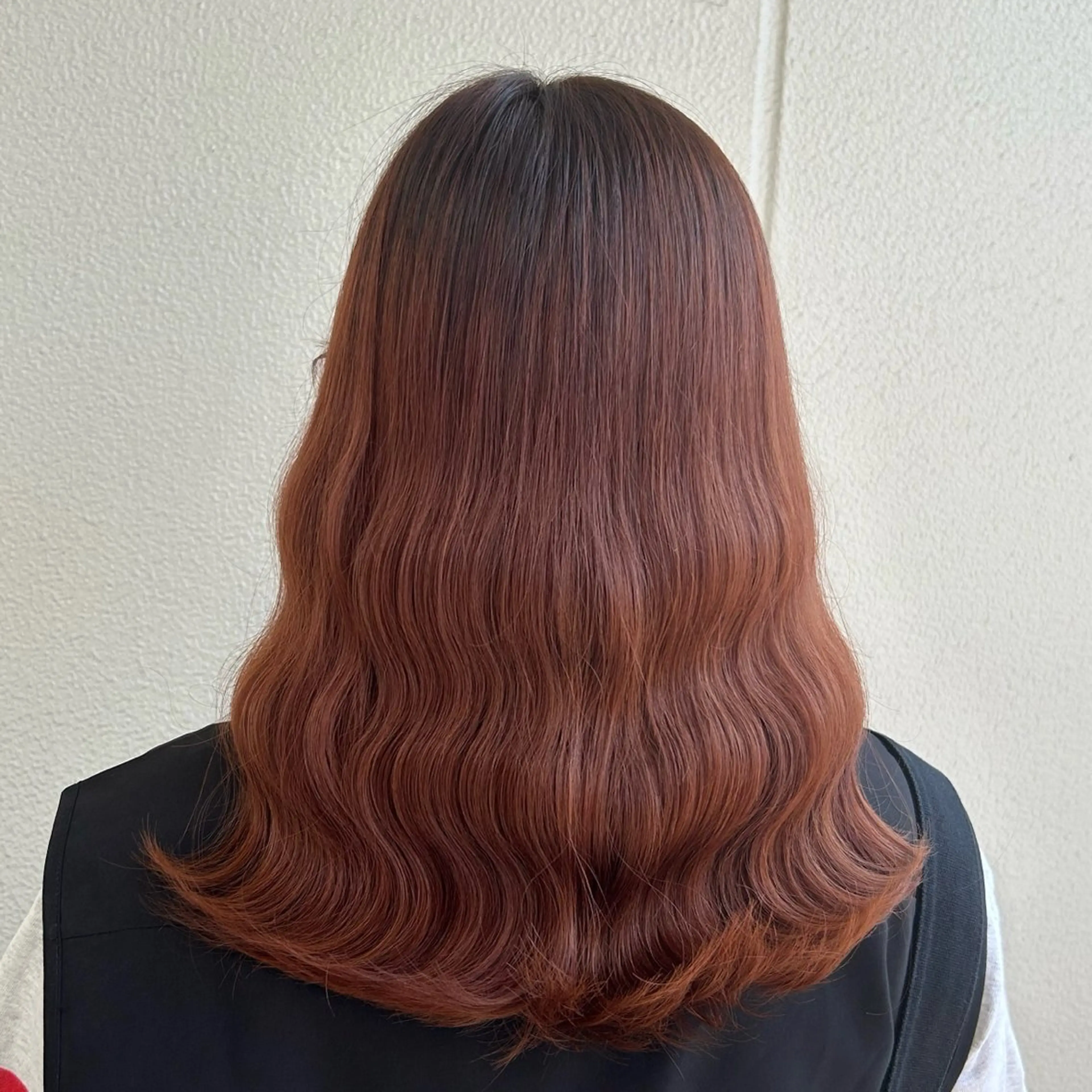 カラー ︎︎🌟韓国艶カラー ︎🌟璃奈 (リナ)のヘアスタイル