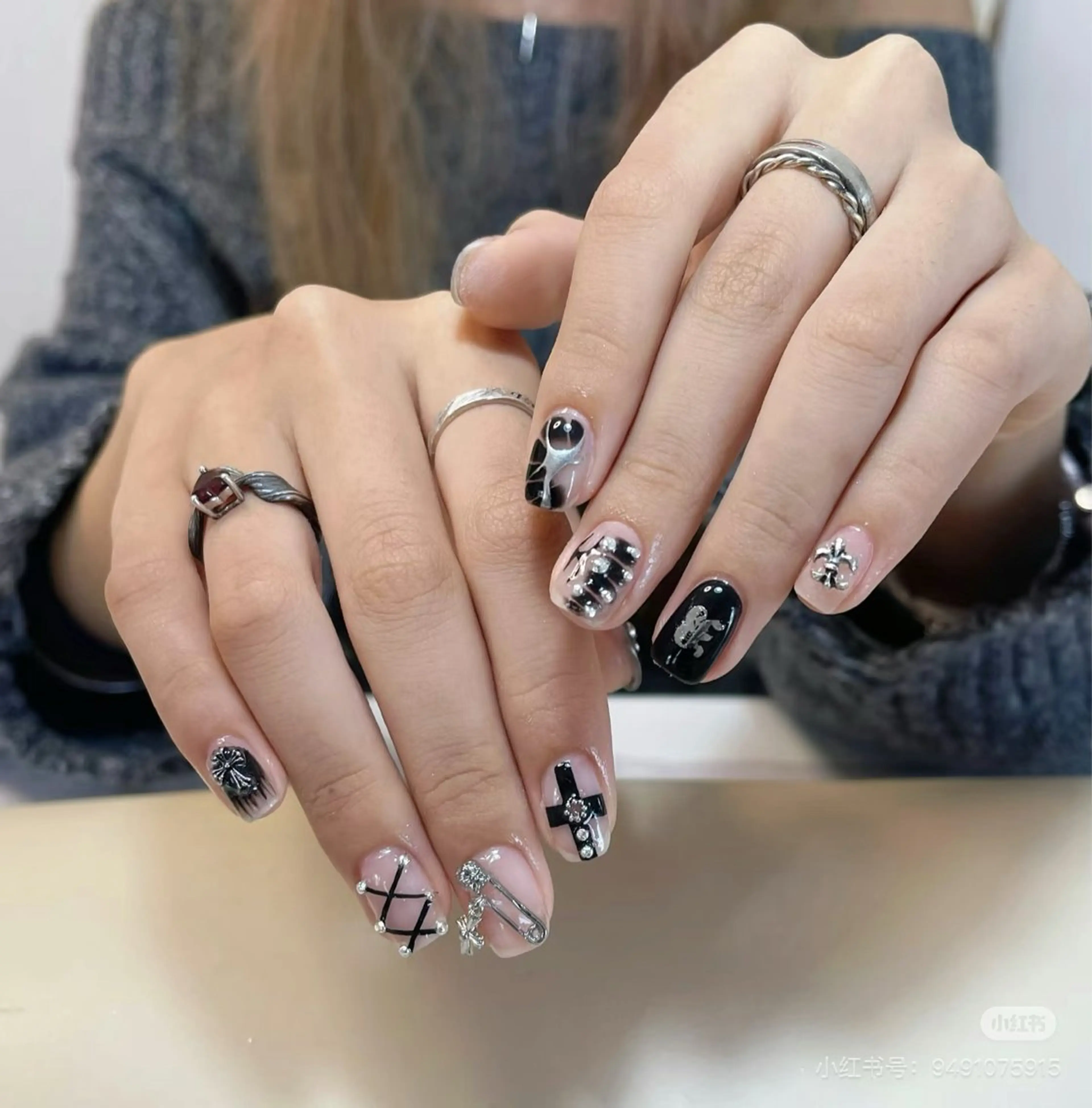 ネイル ハンドネイル ☁️Yun nail Rin☁️のネイルデザイン