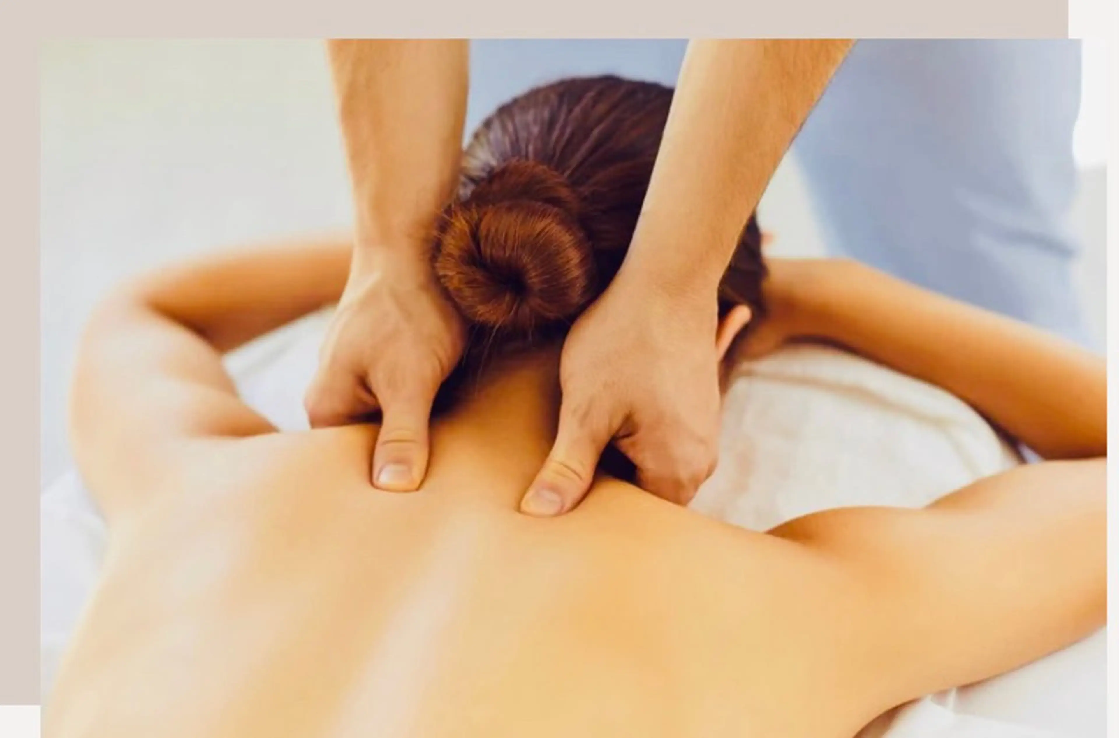 アロマリンパドレナージュ(70分)《背面》脚→太もも→背中→《表面》脚→太もも→首肩の写真