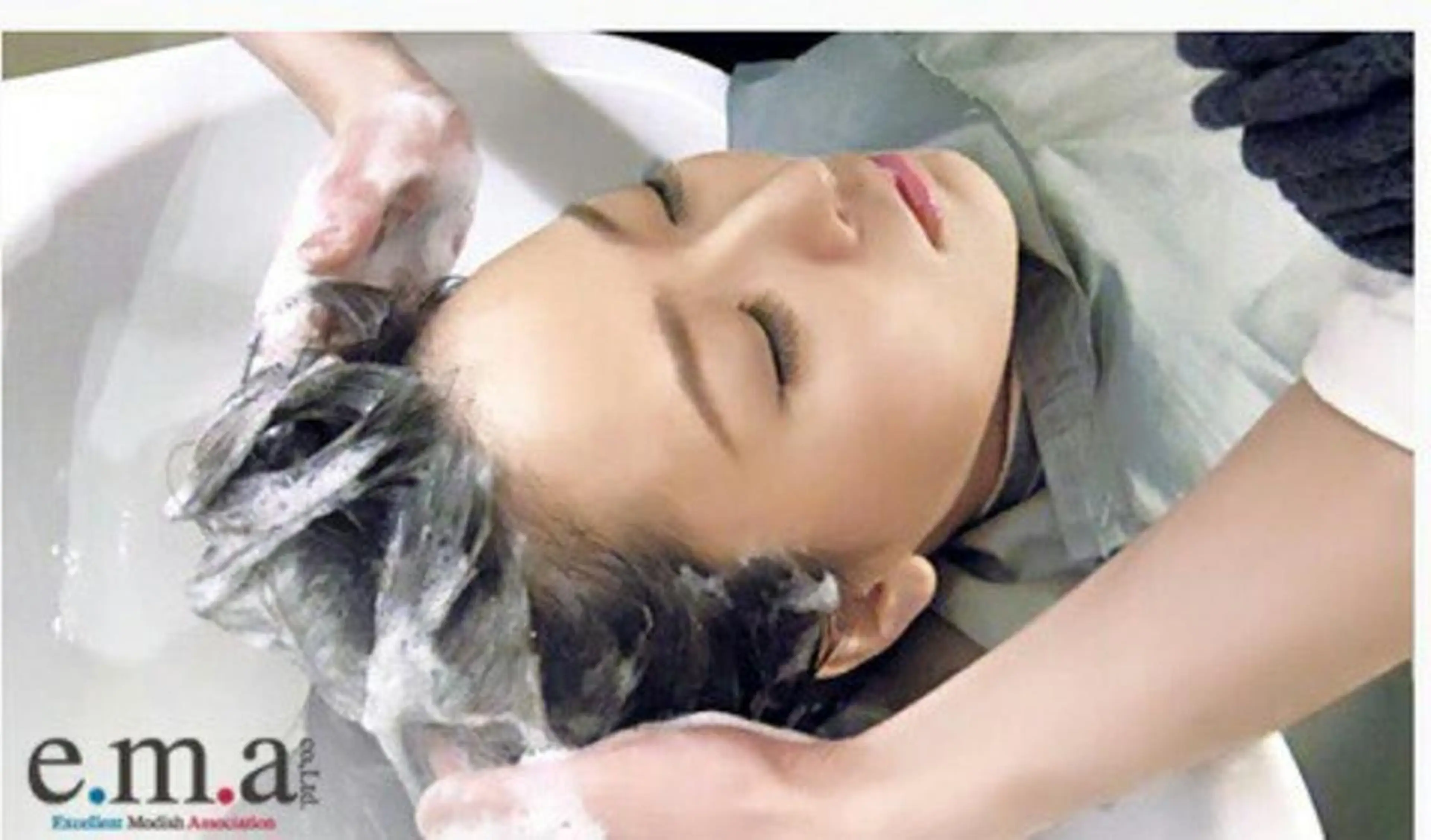 EMANON名古屋所属・美谷添（ミヤゾエ） まどか大人ヘアサロンのヘアスタイル