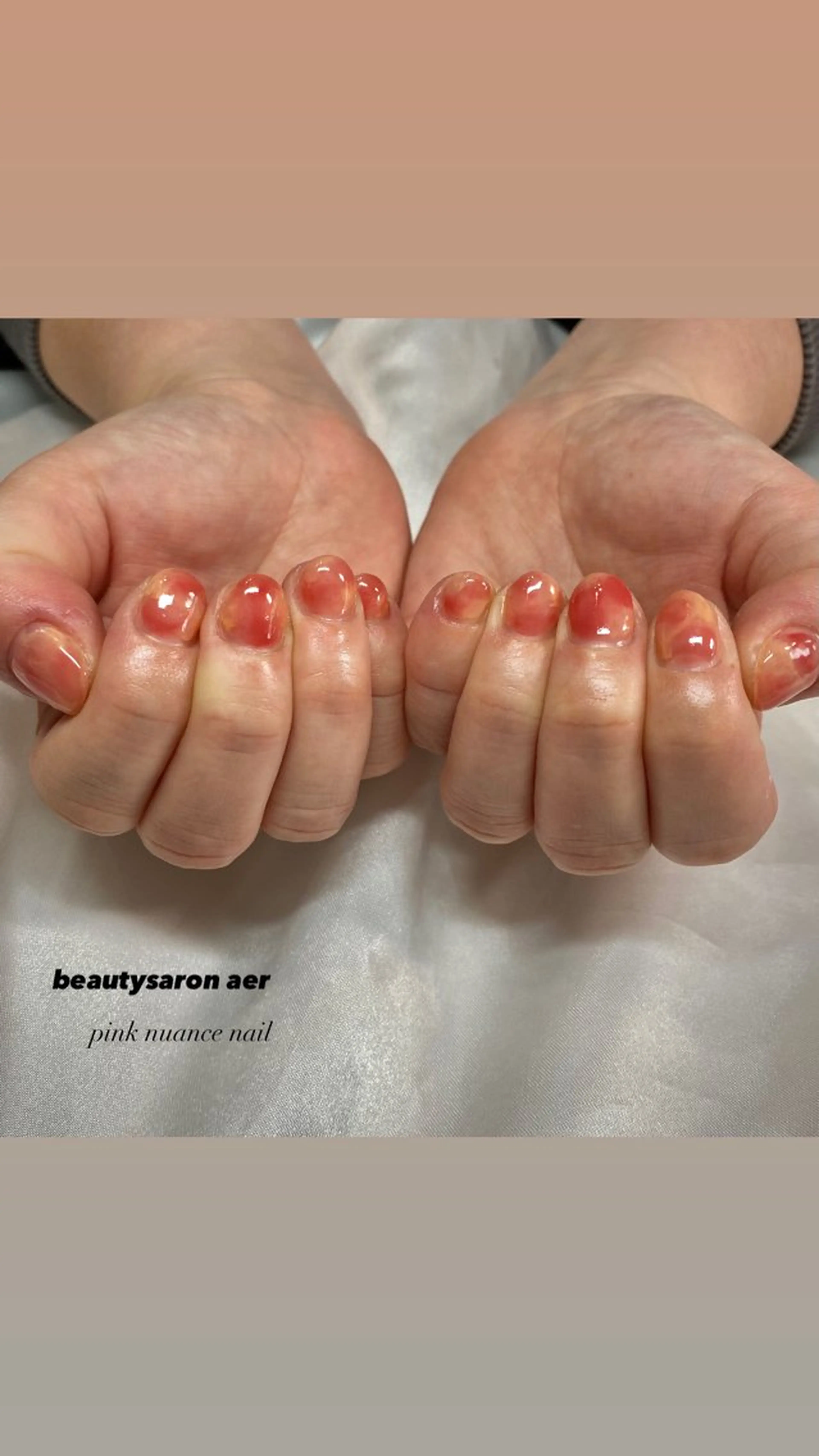 ネイル ニュアンスネイル ハンドネイル デコパーツが得意♪ ネイル/眉毛/エステの眉毛・アイブロウイメージ