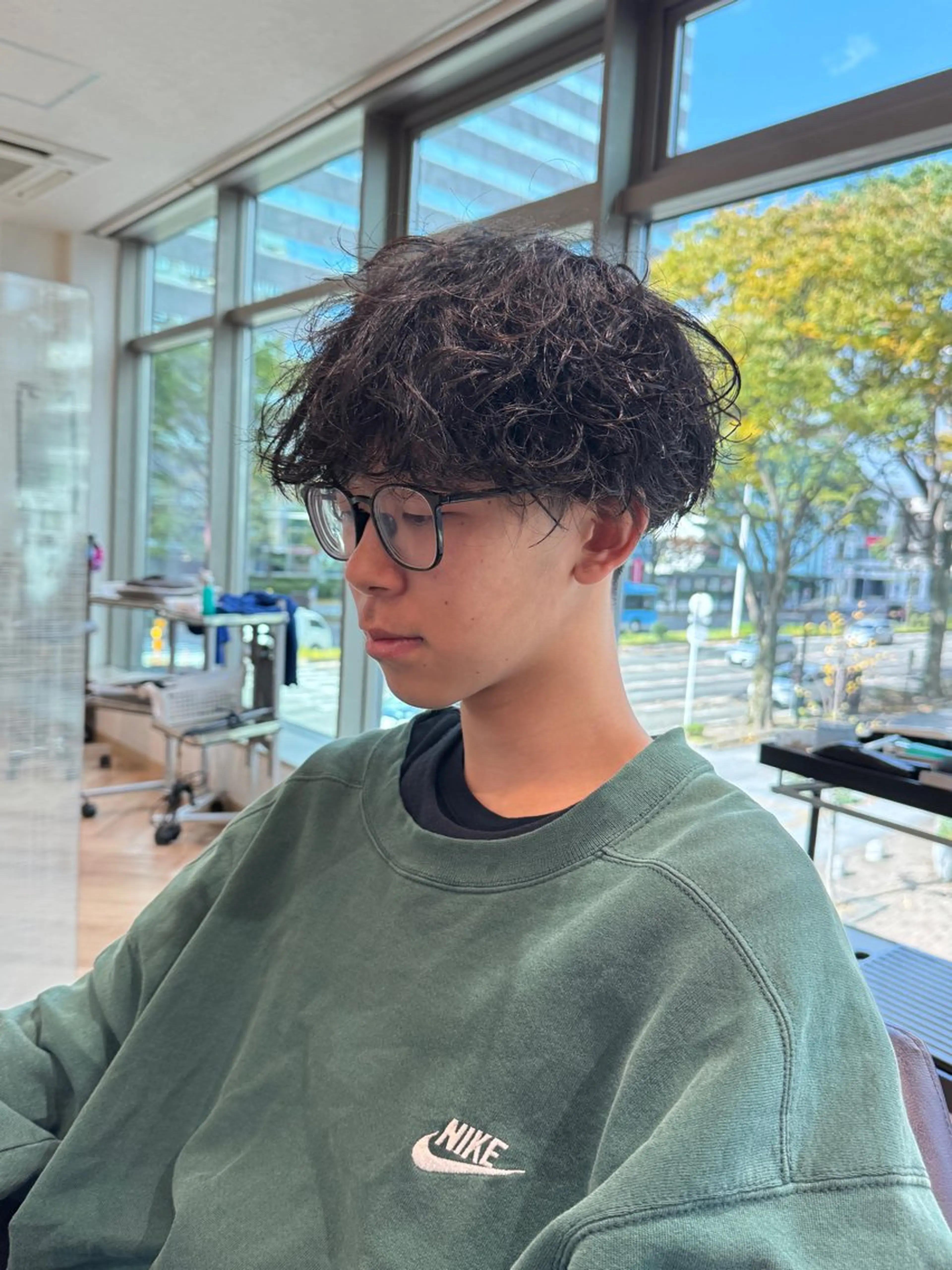 ショート パーマ メンズ メンズ特化/ センターパート/八谷のヘアスタイル