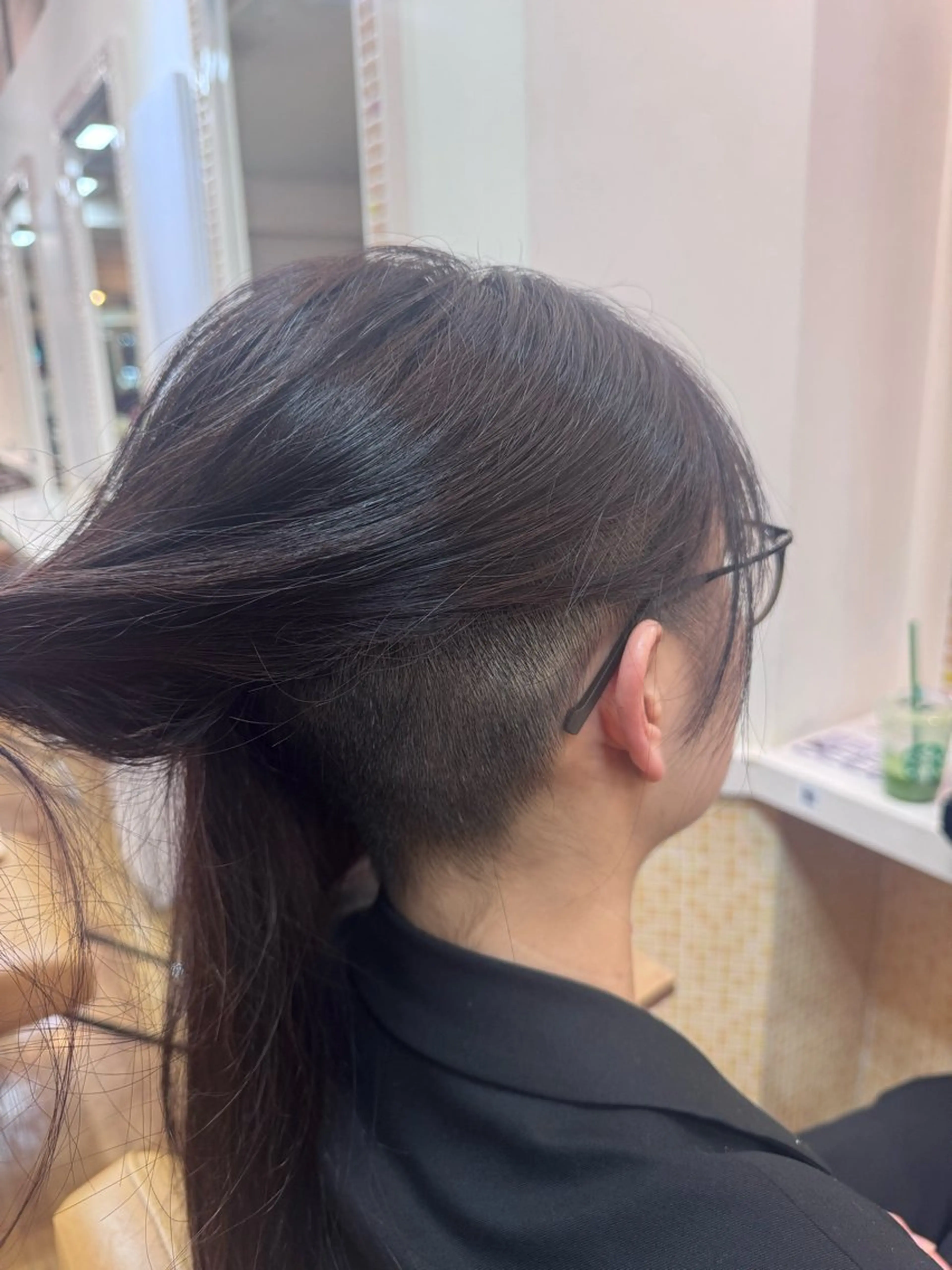 ミディアム KAMI-YU所属・森 千明のヘアスタイル