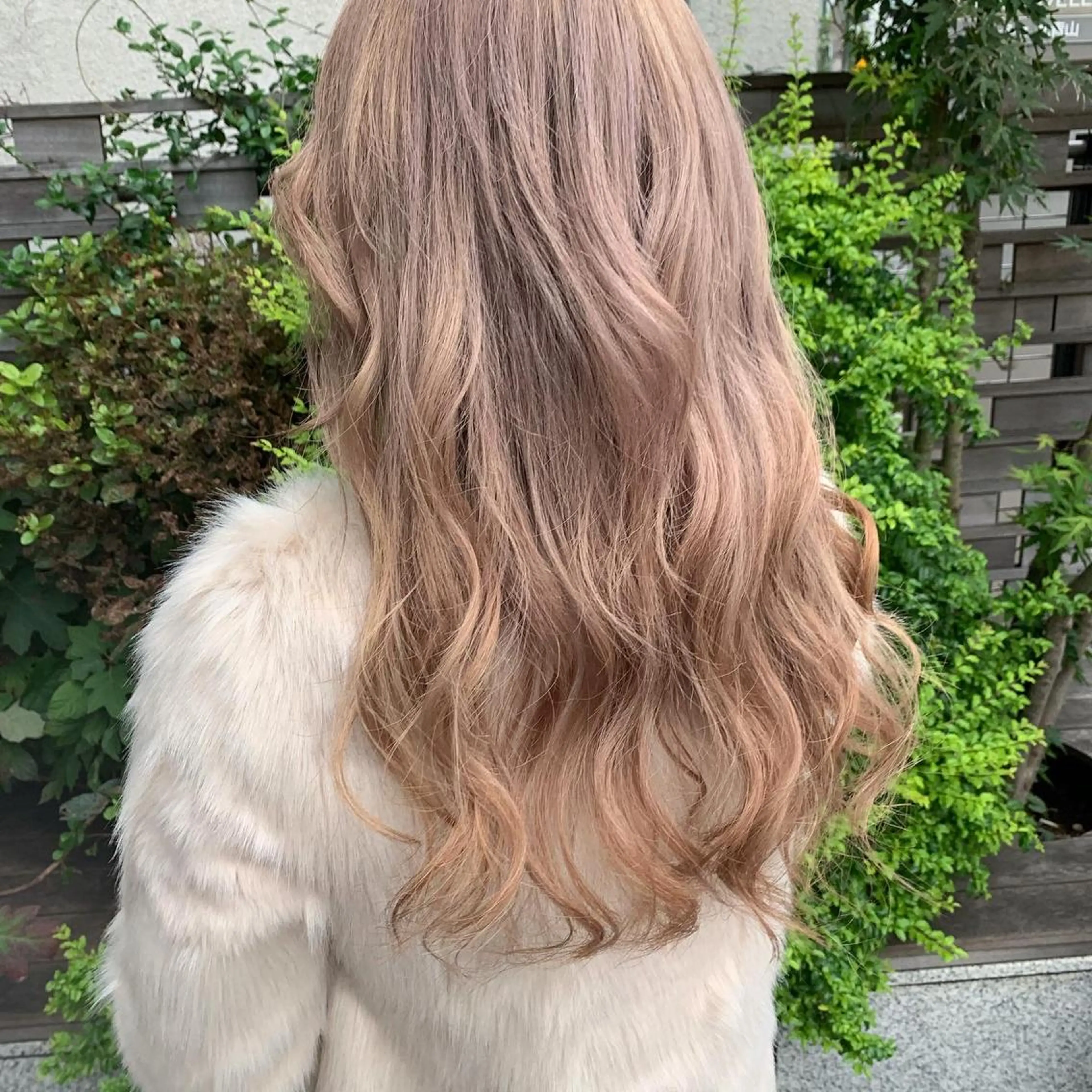 ロング カラー カット ヘアカラー トリートメント ally hairsalon所属・Emi .のヘアスタイル