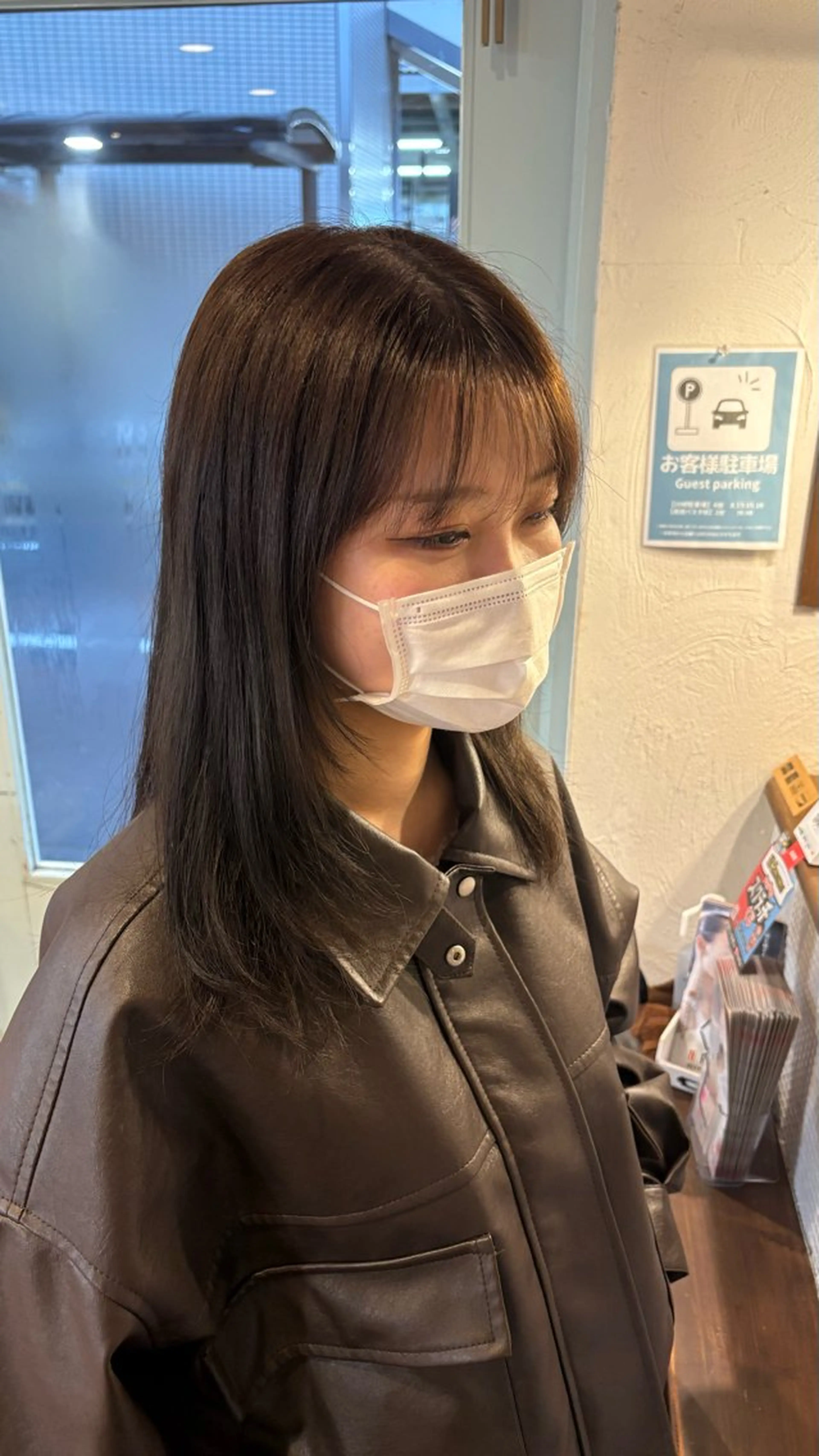 セミロング カット ヘアカラー chacha blanc元山のヘアスタイル