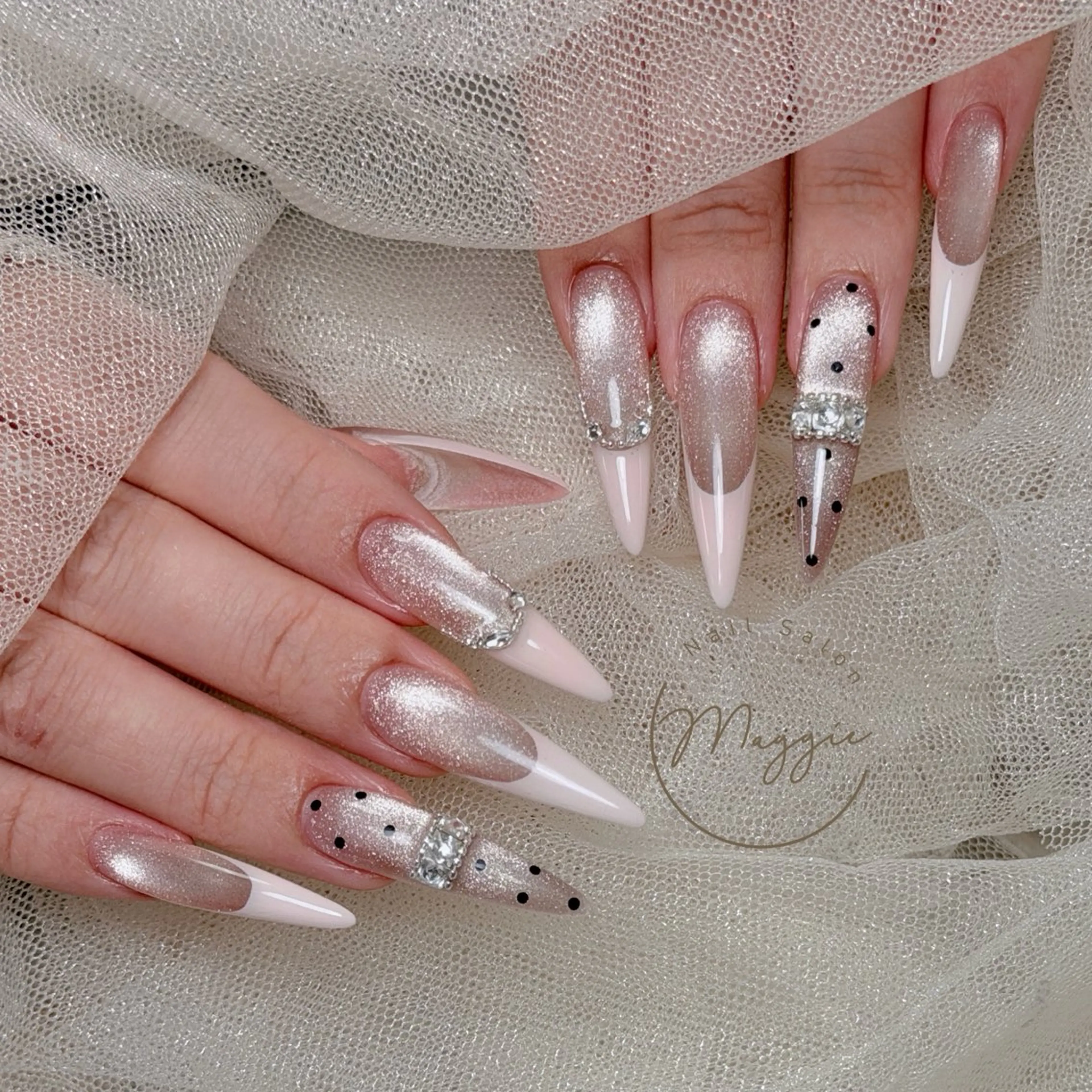 ネイル Maggie Nail🦩のネイルデザイン