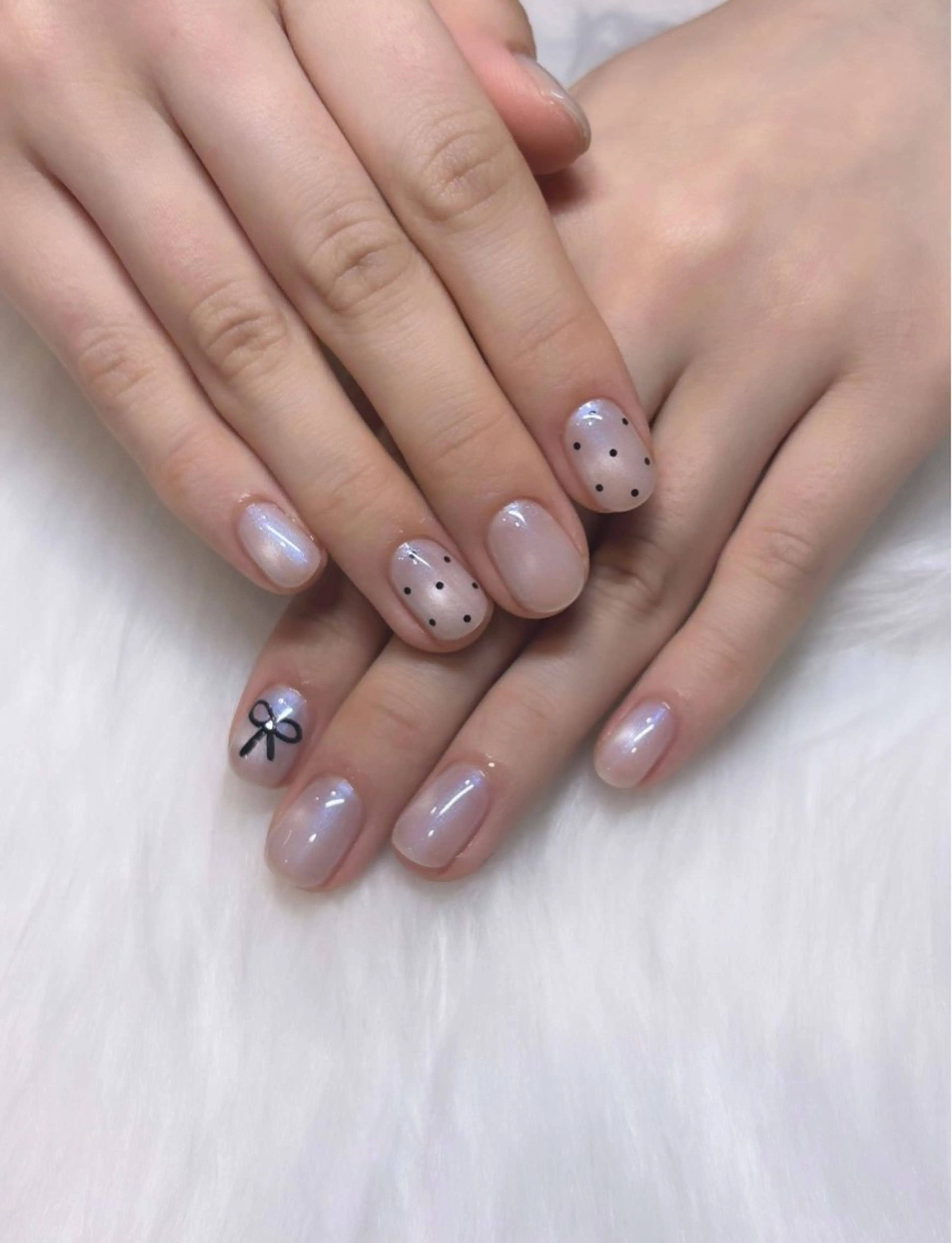 ネイル ドット シンプルネイル ハンドネイル yuna 💕のネイルデザイン