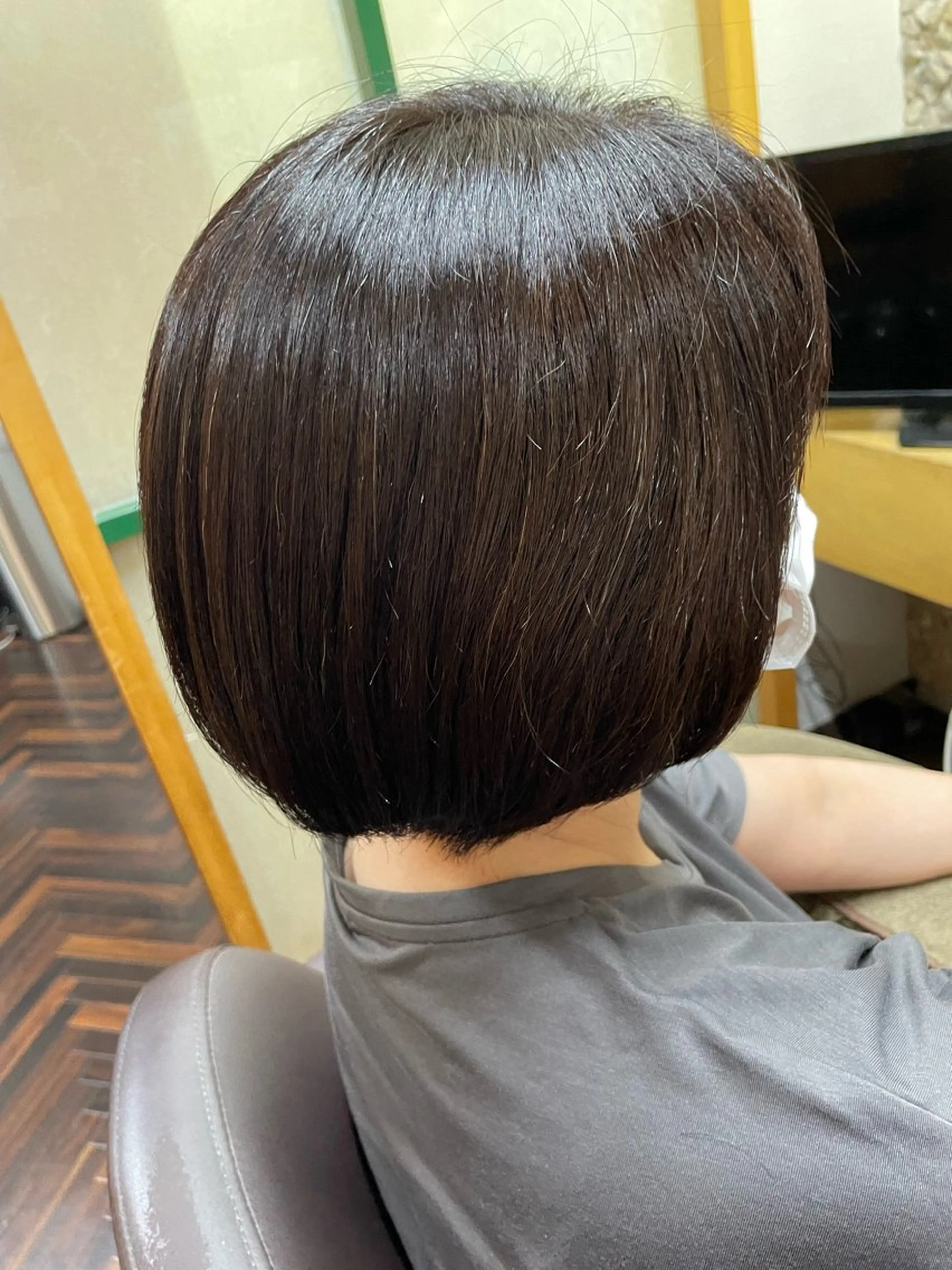 ミディアム カラー katae sayoriのヘアスタイル